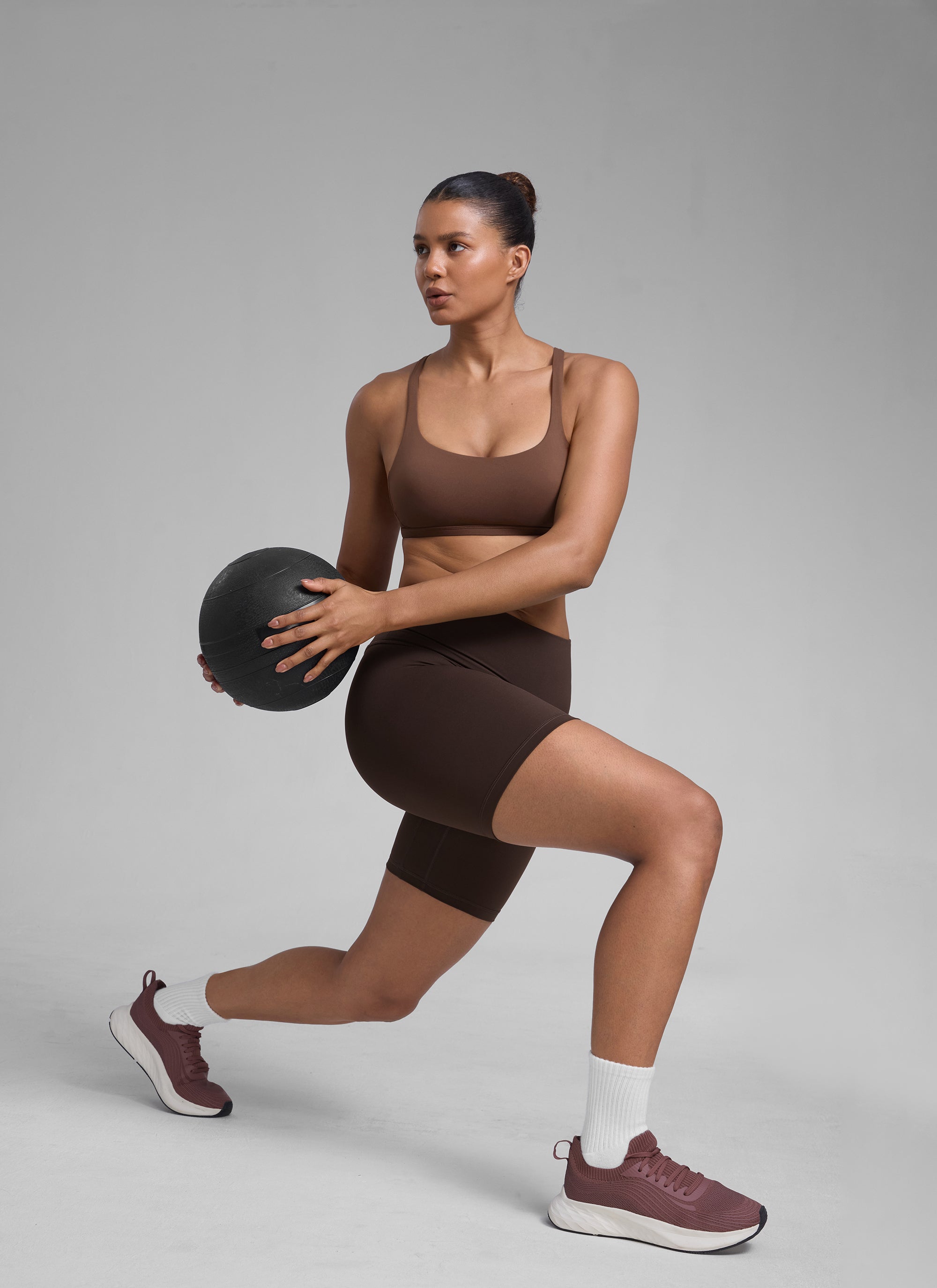 CRZ YOGA Sujetador Deportivo de Yoga con Bajo Impacto para Mujer Café Morena