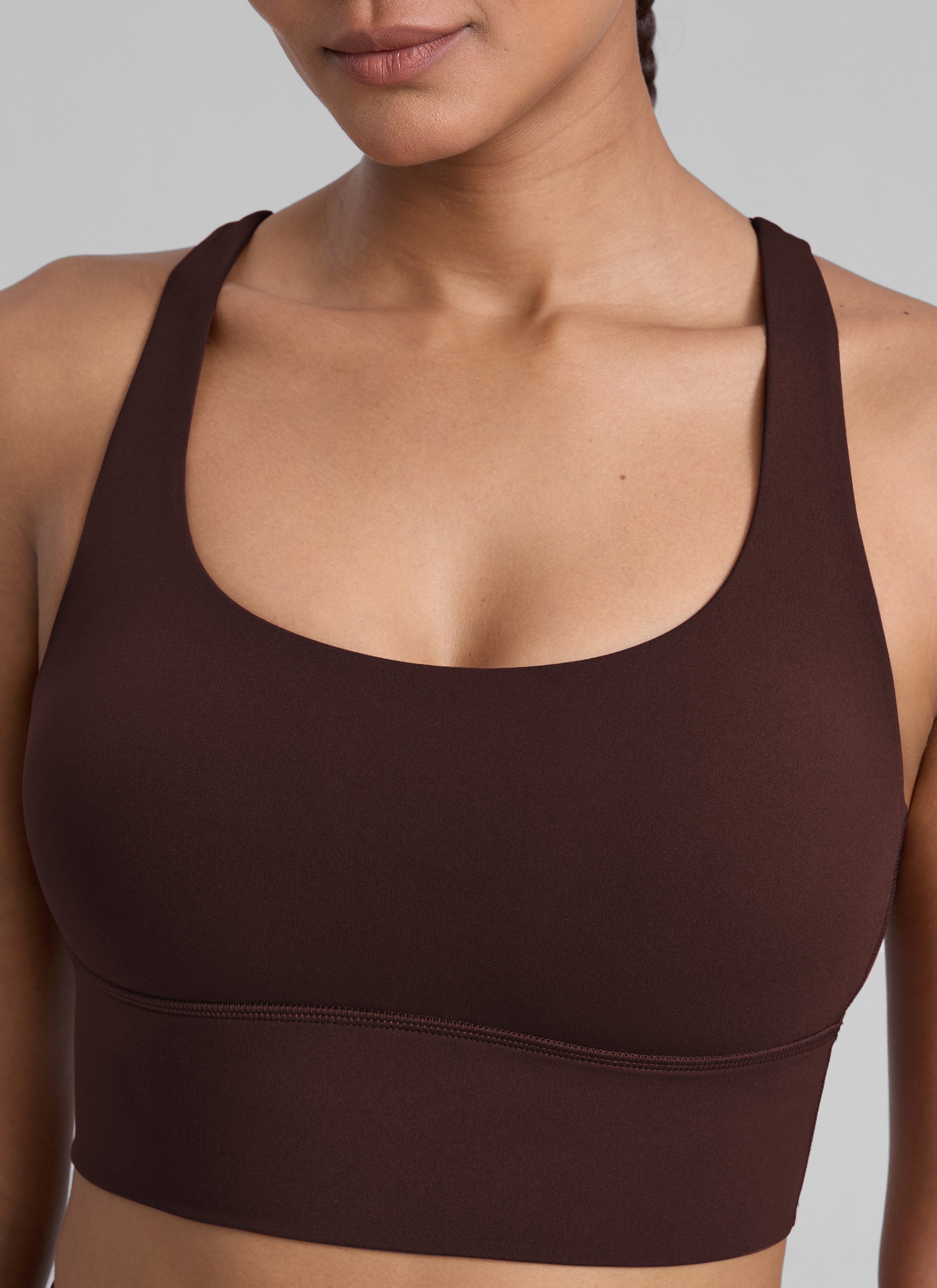 CRZ YOGA Nakedfeel Sujetador Largo con Tirantes y Espalda Cruzada para Mujer Marrón Fudge Caliente