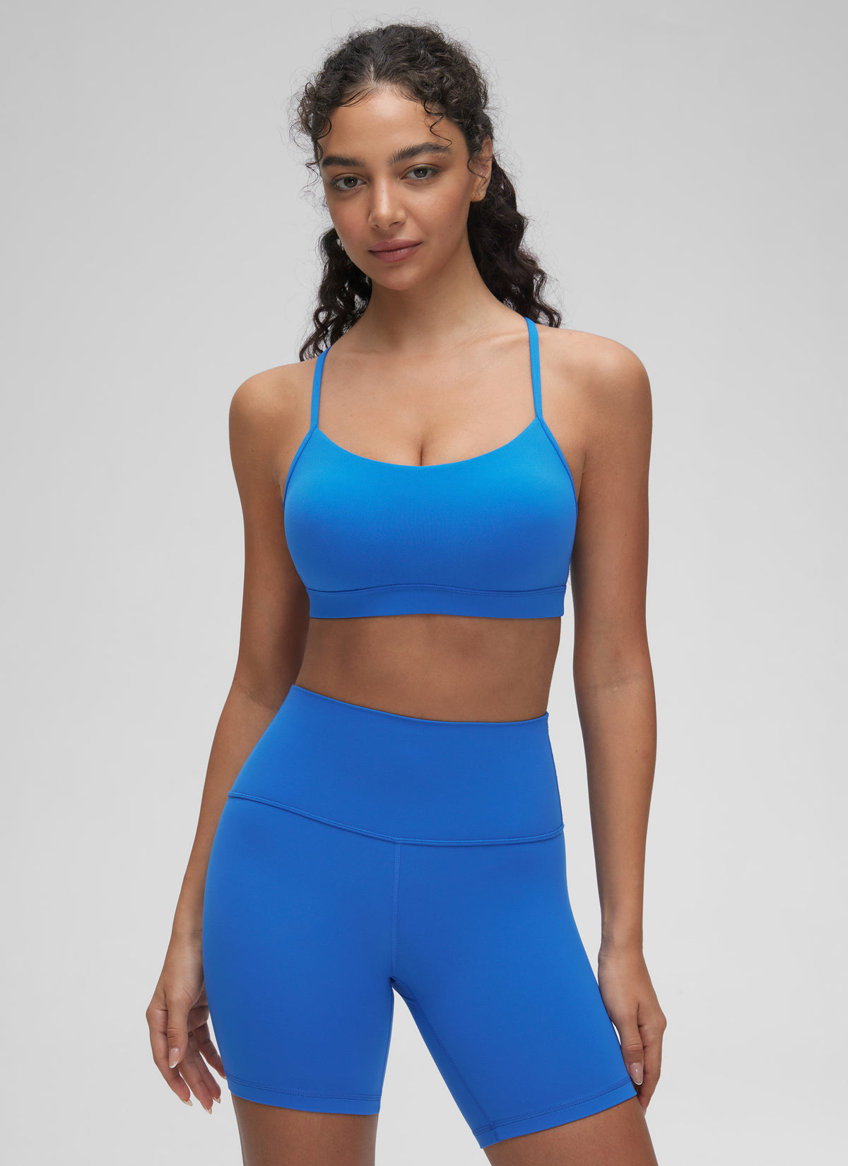 CRZ YOGA Butterluxe Sujetador Deportivo con Espalda en Y para Mujer Azul Destello @model_info:Anano