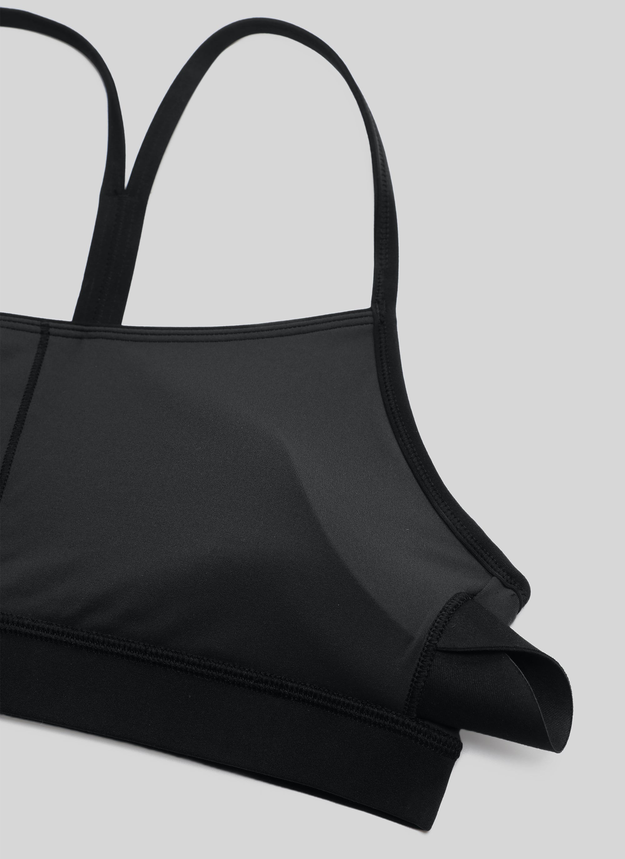 CRZ YOGA Butterluxe Sujetador Deportivo con Espalda en Y para Mujer Flores De Tinte Negro