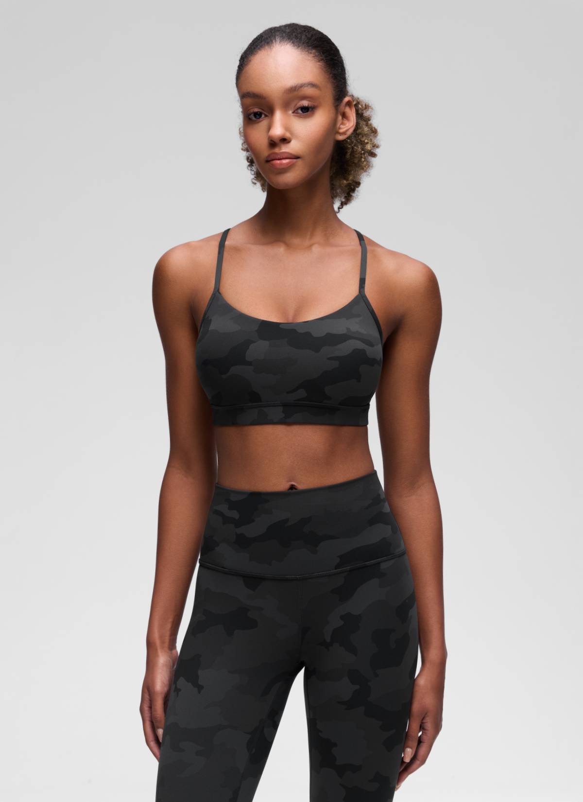 CRZ YOGA Butterluxe Sujetador Deportivo con Espalda en Y para Mujer Gris oscuro Camuflaje 2