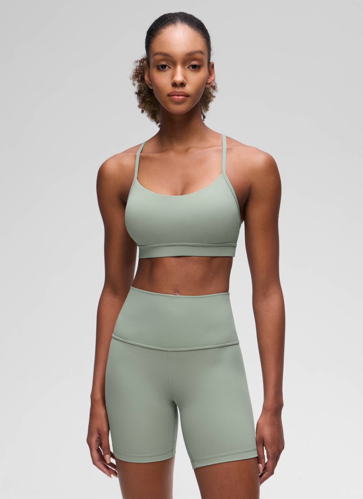CRZ YOGA Butterluxe Sujetador Deportivo con Espalda en Y para Mujer Tribunal de Green Palm