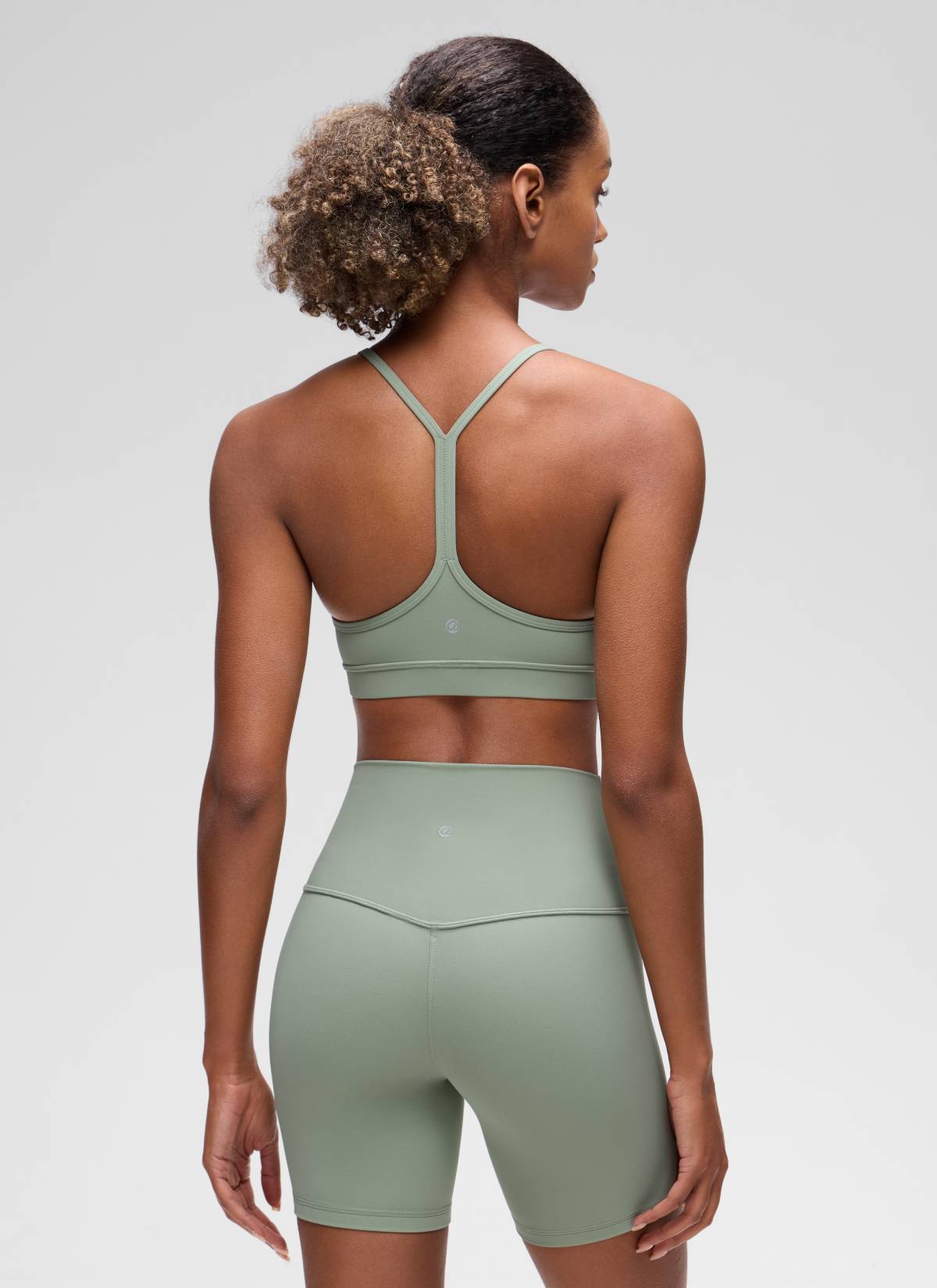 CRZ YOGA Butterluxe Sujetador Deportivo con Espalda en Y para Mujer Tribunal de Green Palm
