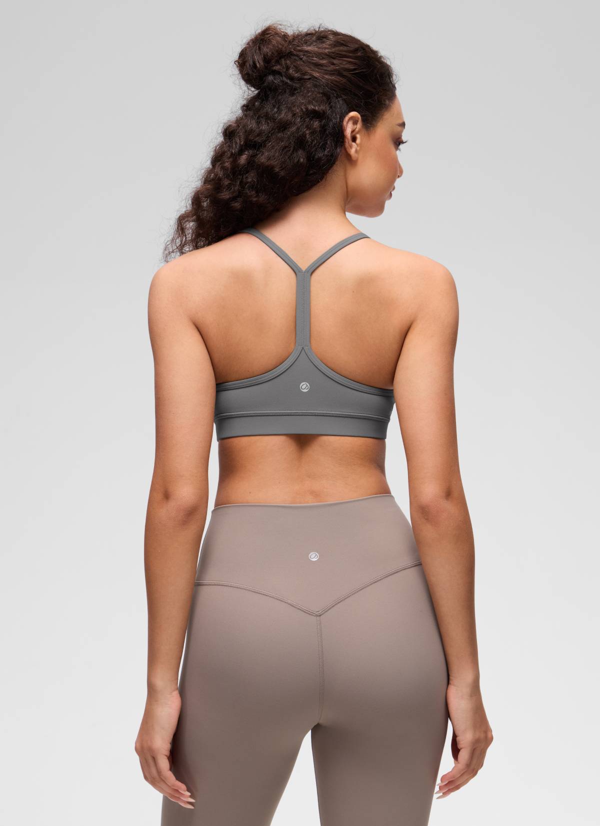 CRZ YOGA Butterluxe Sujetador Deportivo con Espalda en Y para Mujer Gris ceniza