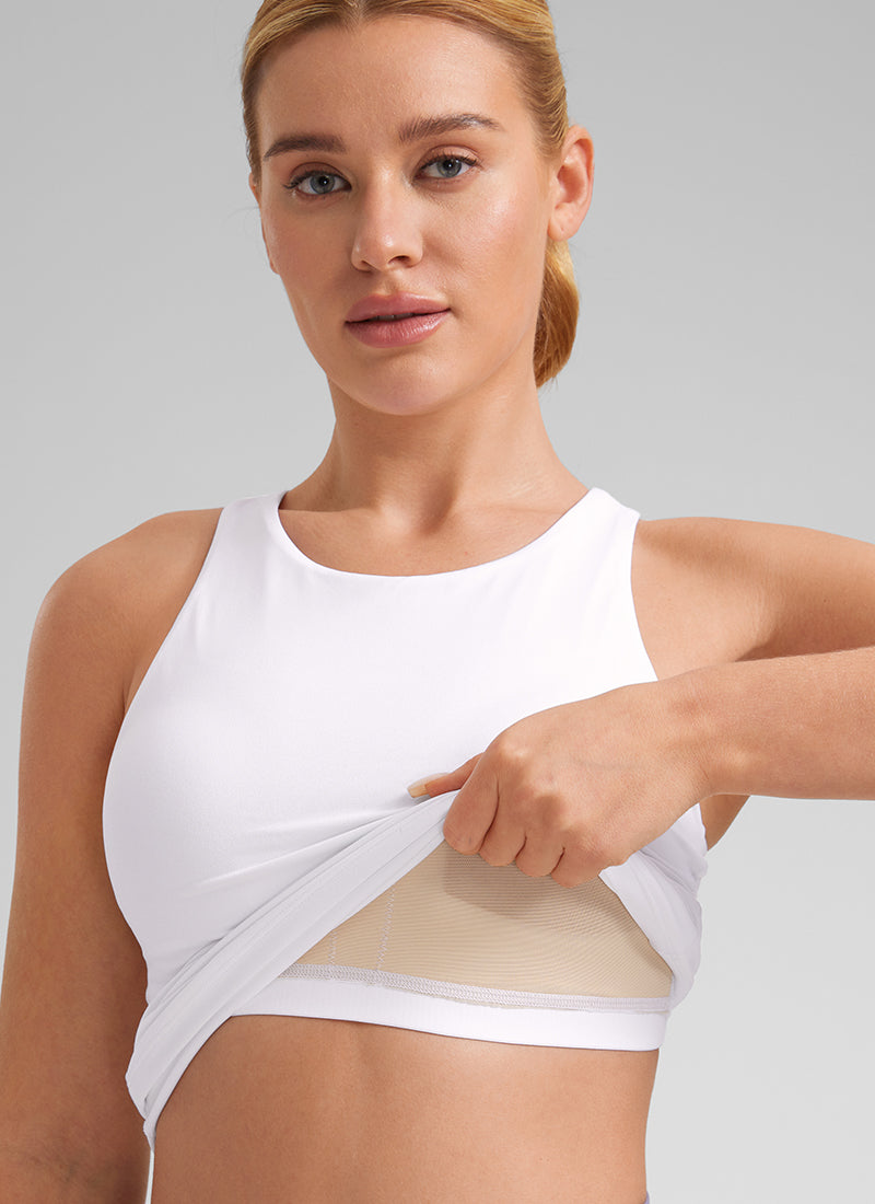 CRZ YOGA Butterluxe Camiseta con Espalda Cruzada y Estampado para Mujer blanco @model_info:Lika