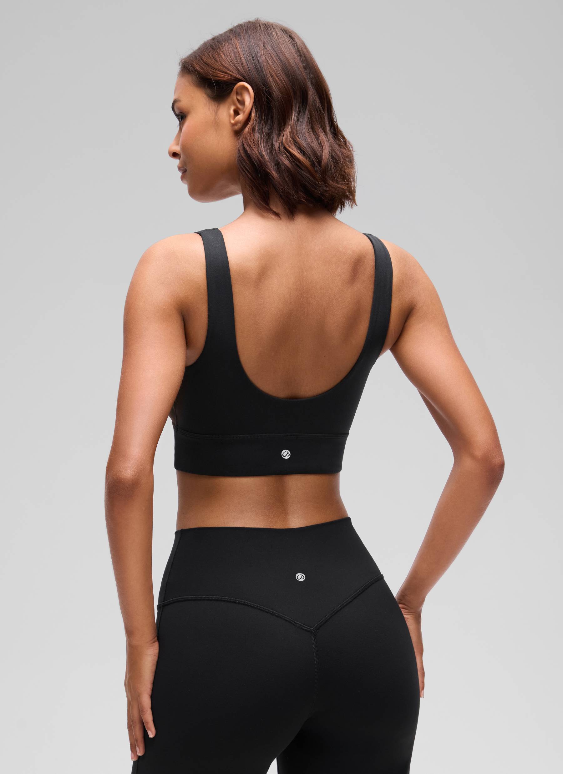CRZ YOGA  Butterluxe Sujetador Deportivo Espalda en U Negro @model_info:Tati