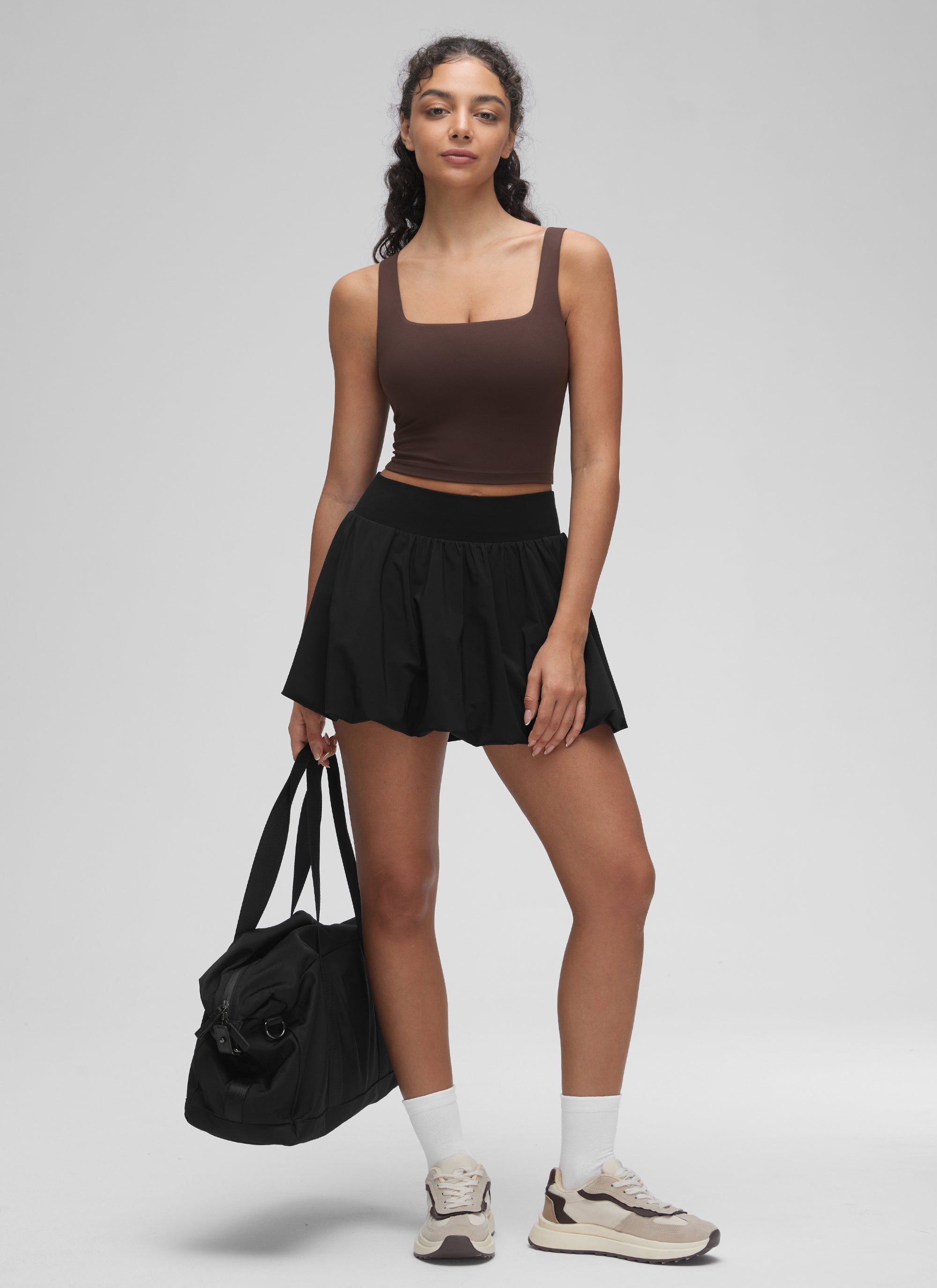 CRZ YOGA Butterluxe Sujetador de Yoga con Escote Cuadrado para Mujer Marrón Fudge Caliente