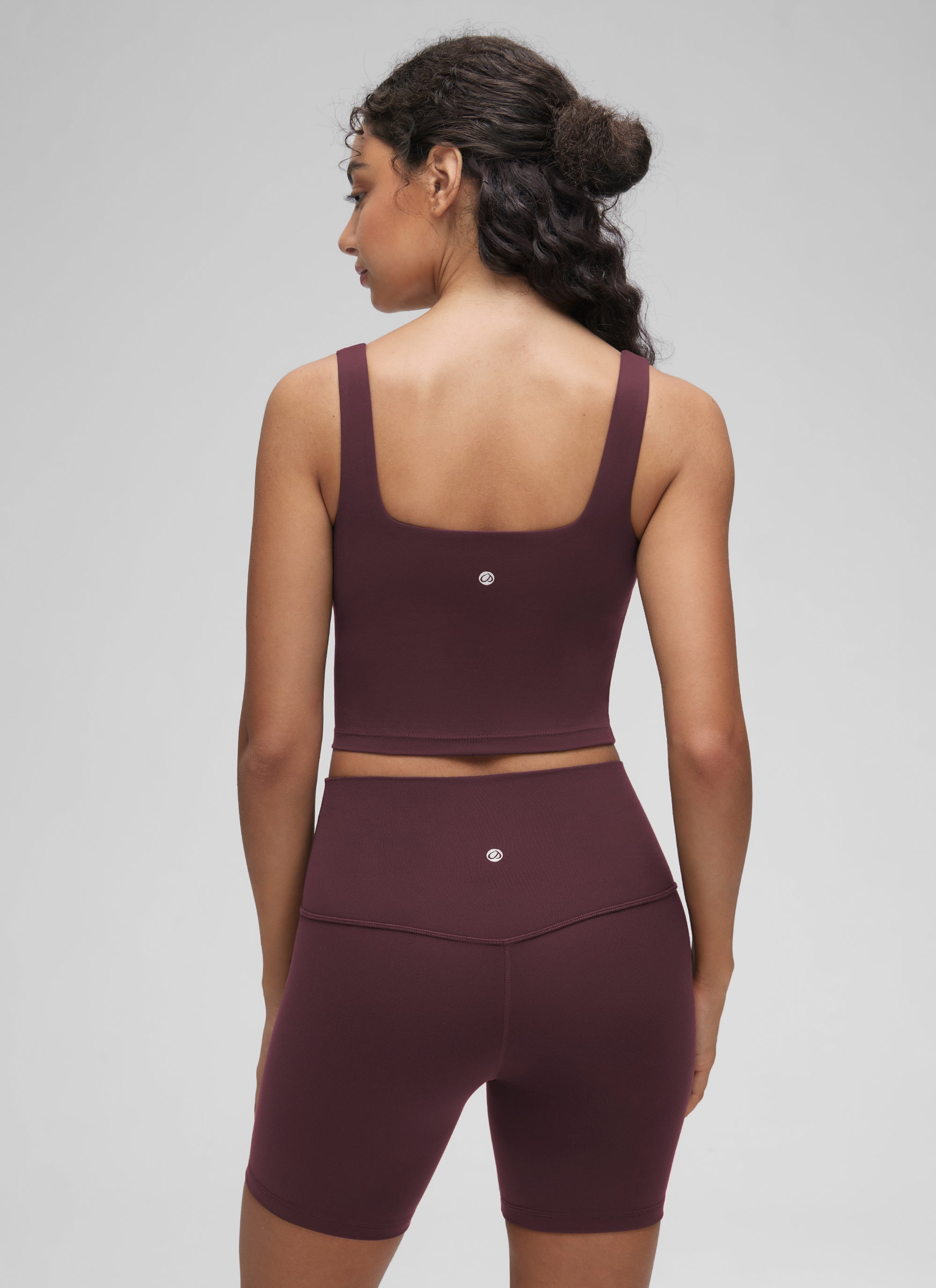 CRZ YOGA Butterluxe Sujetador de Yoga con Escote Cuadrado para Mujer Ciruela madura