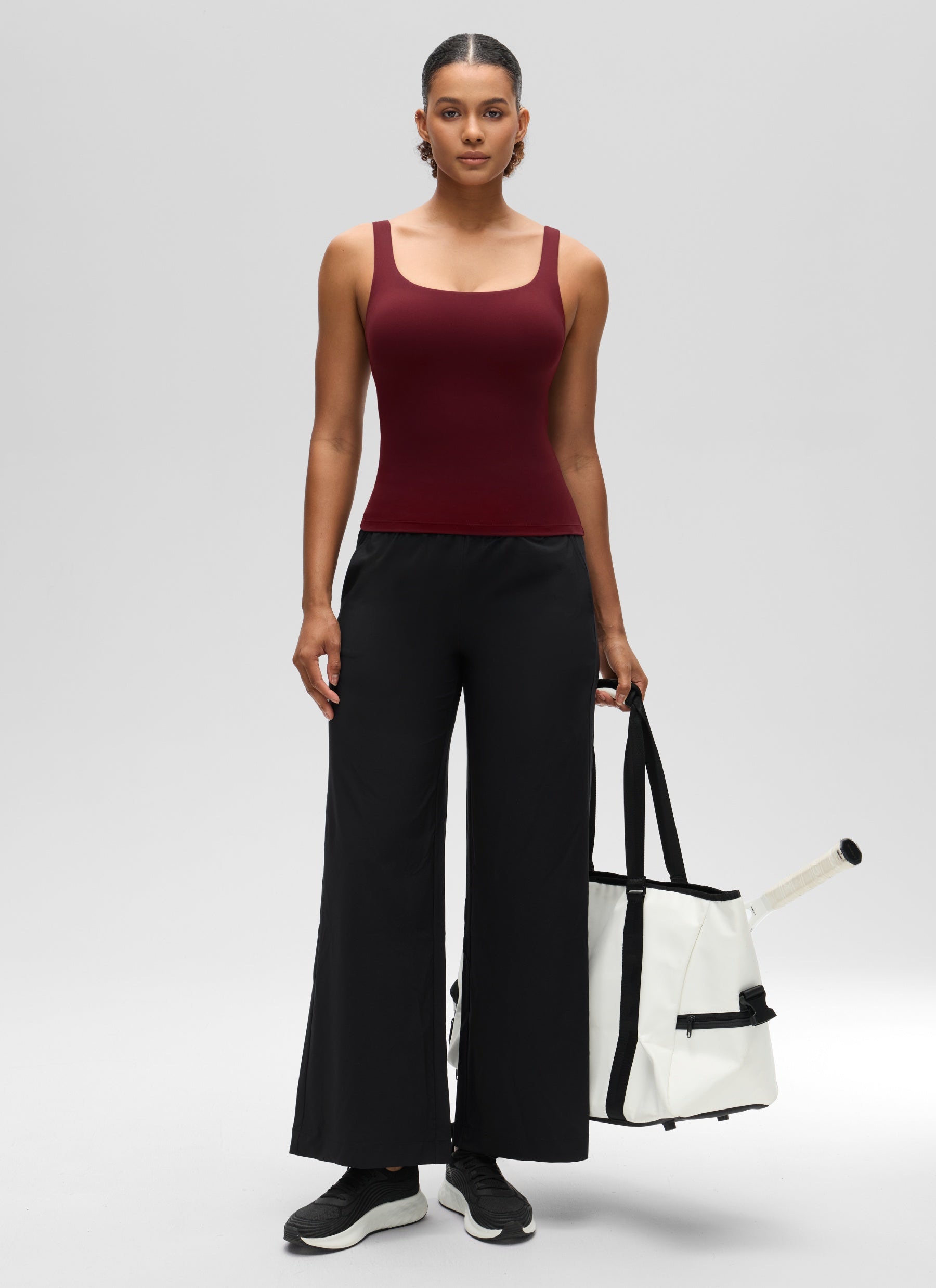 CRZ YOGA Butterluxe Camiseta sin Mangas con Cuello en U para Mujer Merlot Rojo