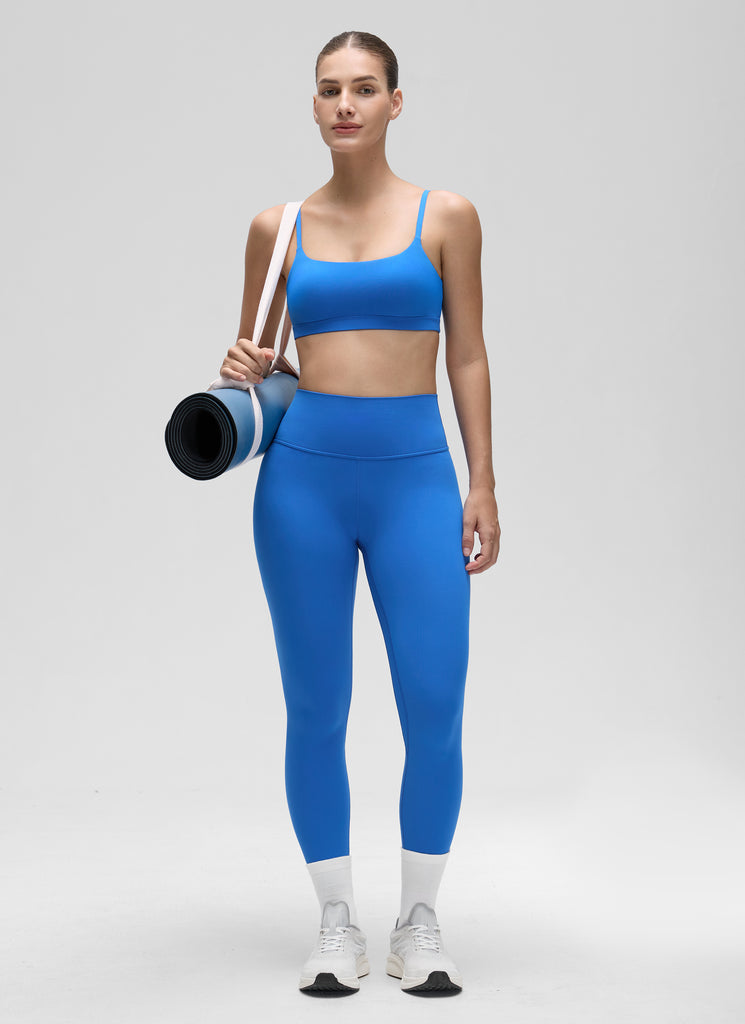 CRZ YOGA Butterluxe Sujetador con Tirantes Spaguetti Ajustables Azul Destello