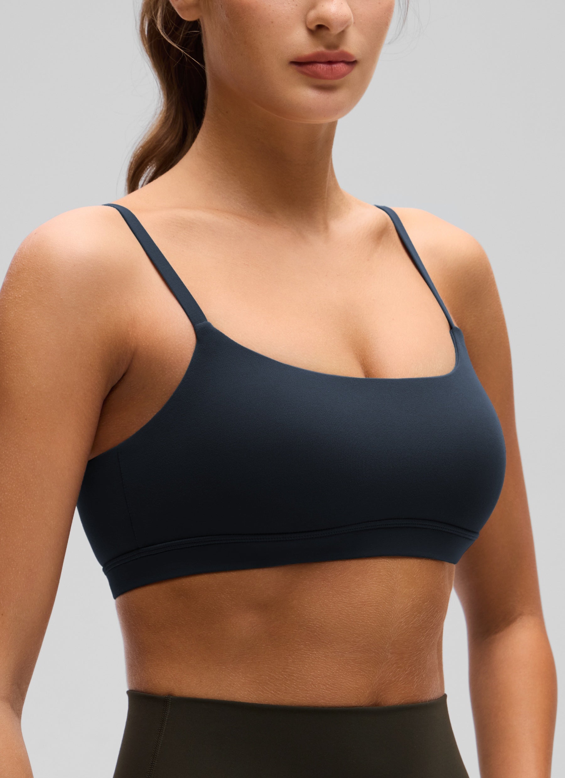 CRZ YOGA Butterluxe Sujetador con Tirantes Spaguetti Ajustables True Navy