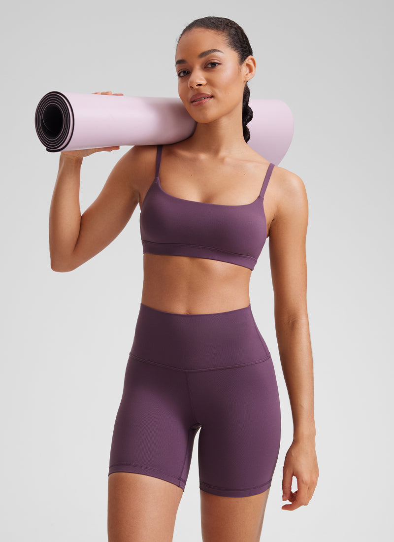CRZ YOGA Butterluxe Sujetador con Tirantes Spaguetti Ajustables Uva Cardo Morado