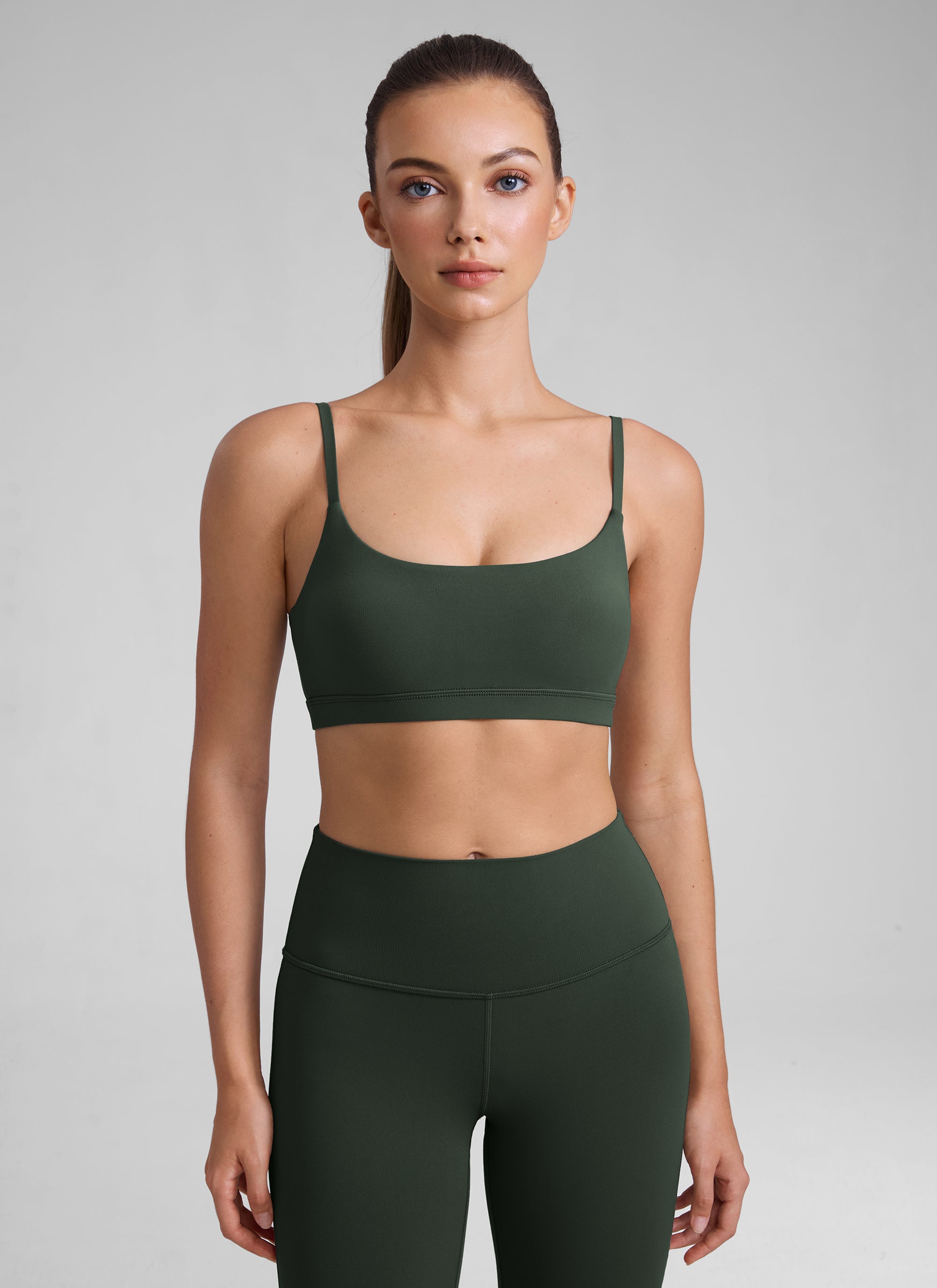 CRZ YOGA Butterluxe Sujetador con Tirantes Spaguetti Ajustables Leyenda Verde