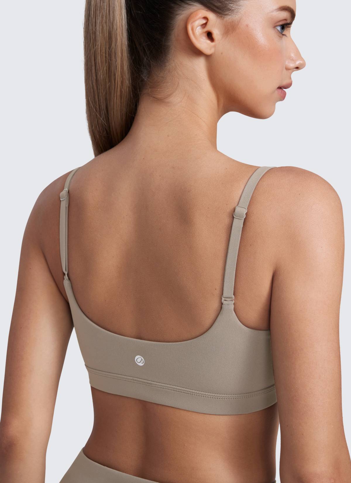 CRZ YOGA Butterluxe Sujetador con Tirantes Spaguetti Ajustables Gris Ceniza Cálido