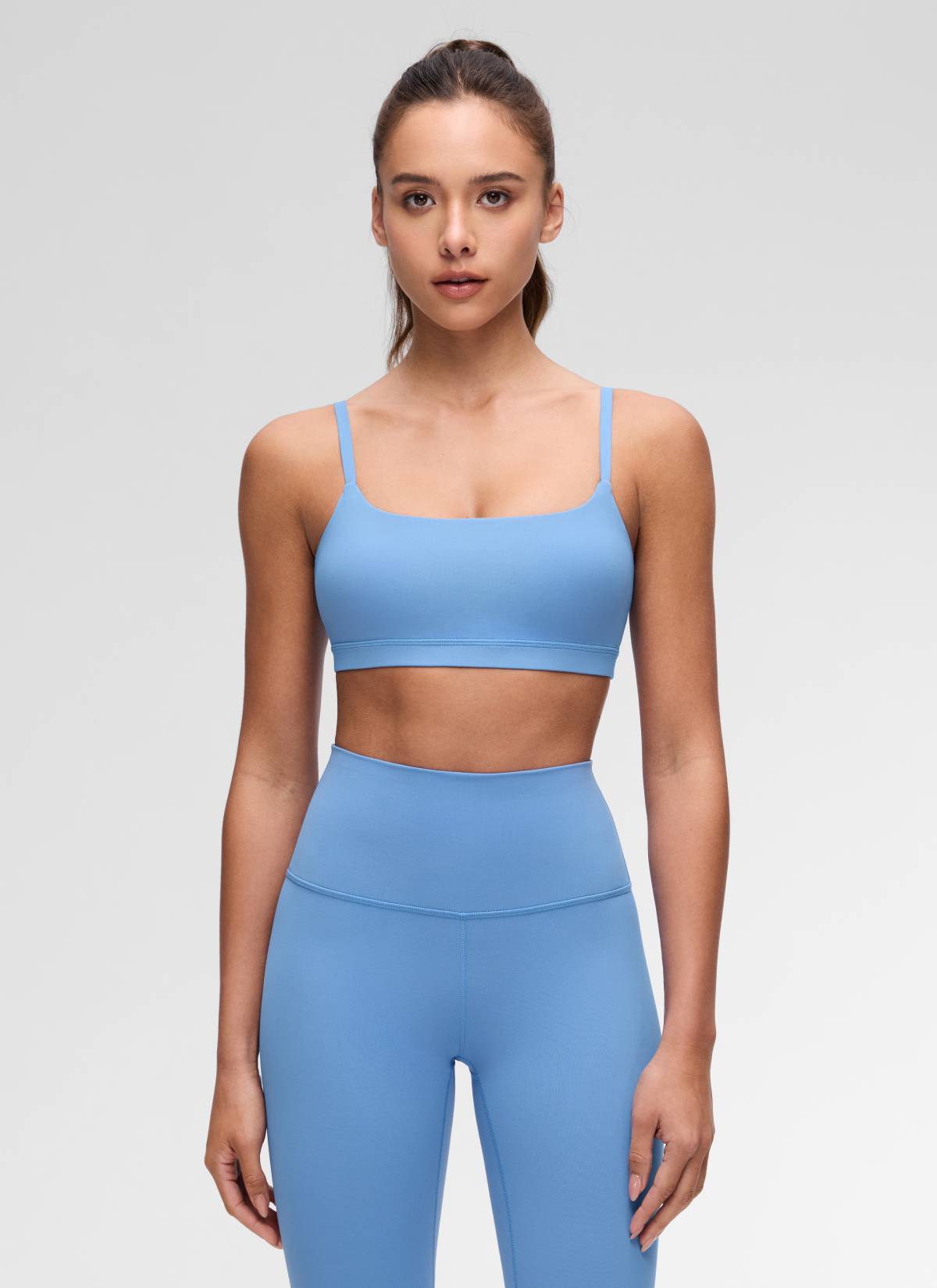 CRZ YOGA Butterluxe Sujetador con Tirantes Spaguetti Ajustables Fiesta Azul