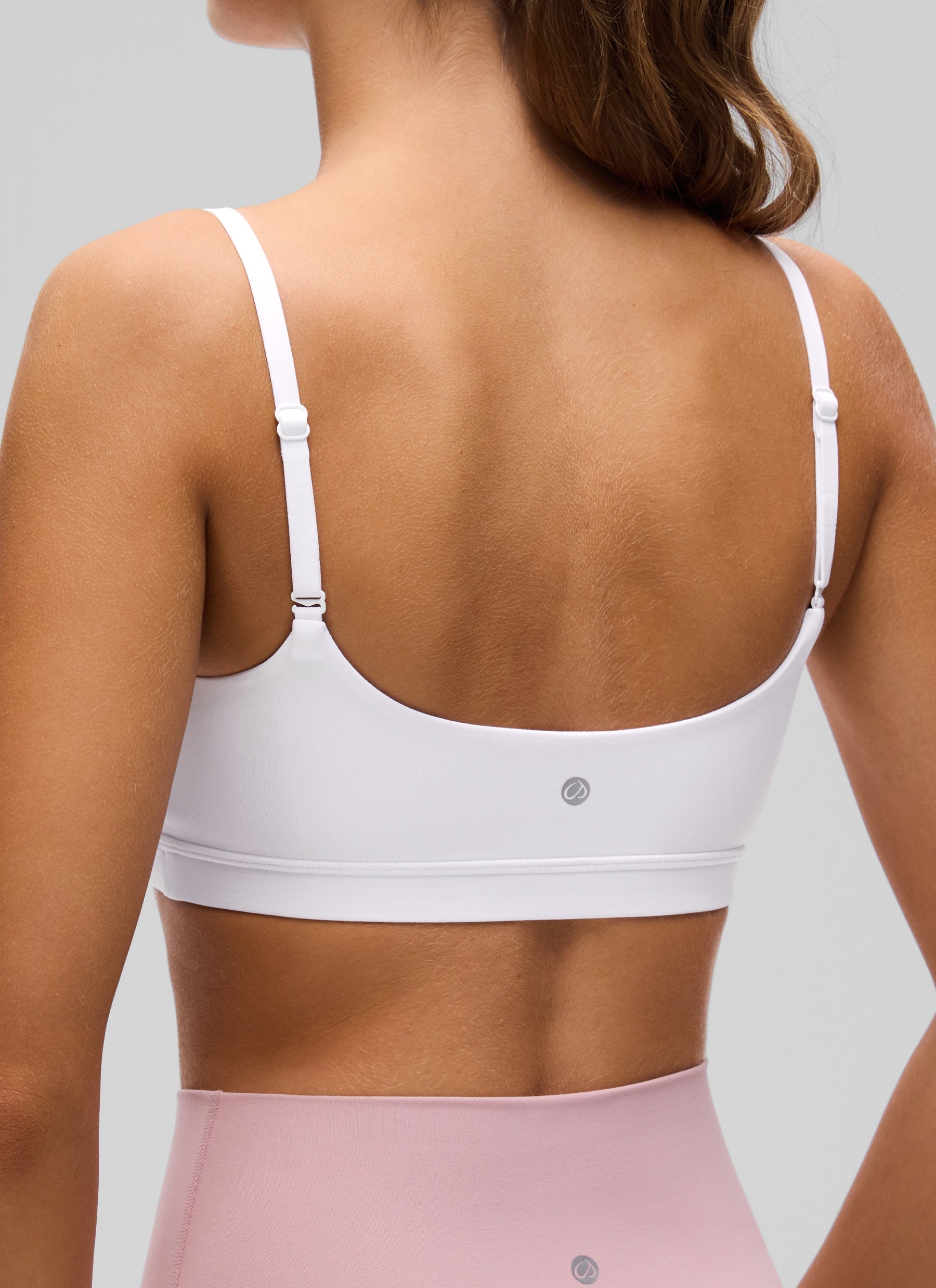 CRZ YOGA Butterluxe Sujetador con Tirantes Spaguetti Ajustables blanco