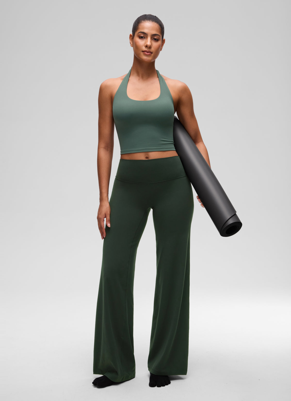 CRZ YOGA Camisetas sin Mangas con Cuello Halter y Tirantes Finos Verde Bosque Oscuro @model_info:C