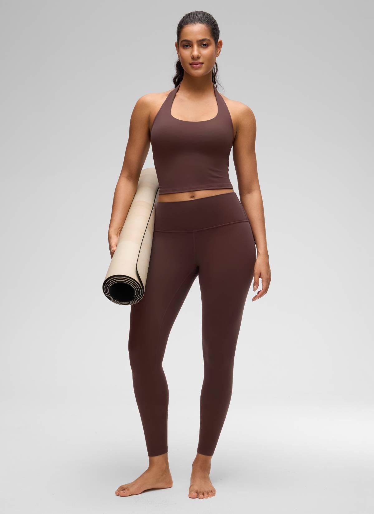 CRZ YOGA Camisetas sin Mangas con Cuello Halter y Tirantes Finos Gris pardo @model_info:Carol