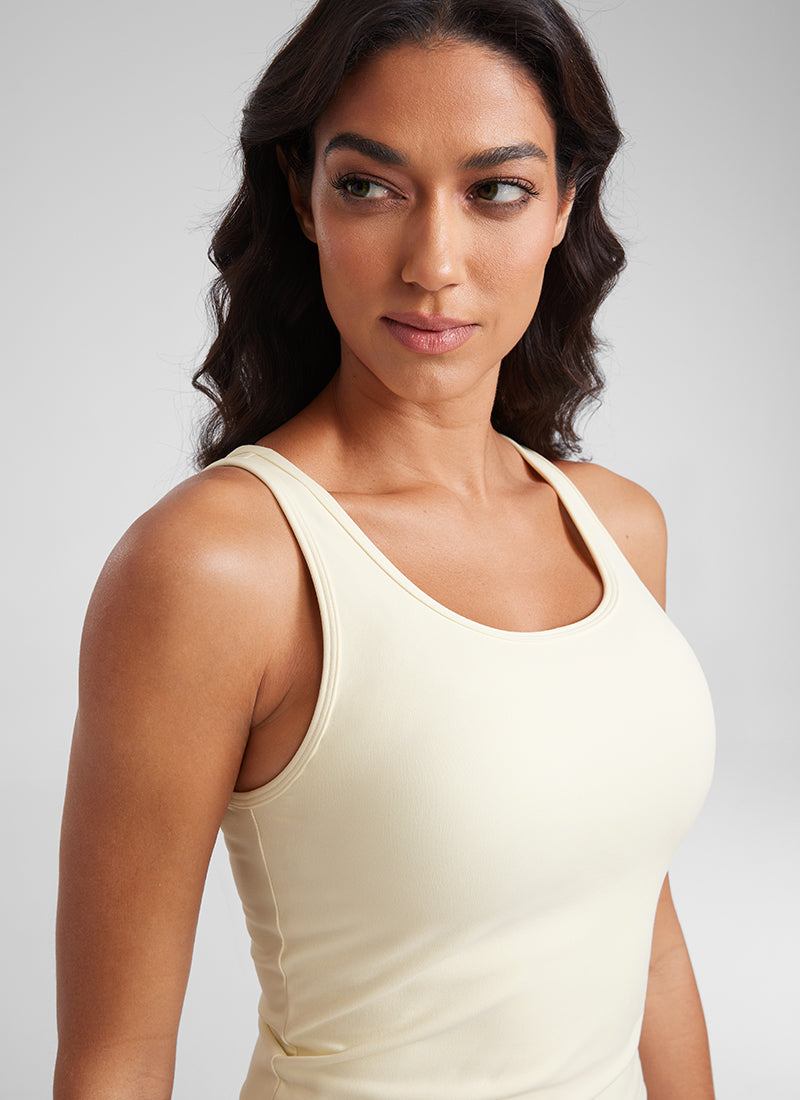 CRZ YOGA Butterluxe Tank de Corte Ajustado con Racerback para Mujer Gloam Luz Amarilla