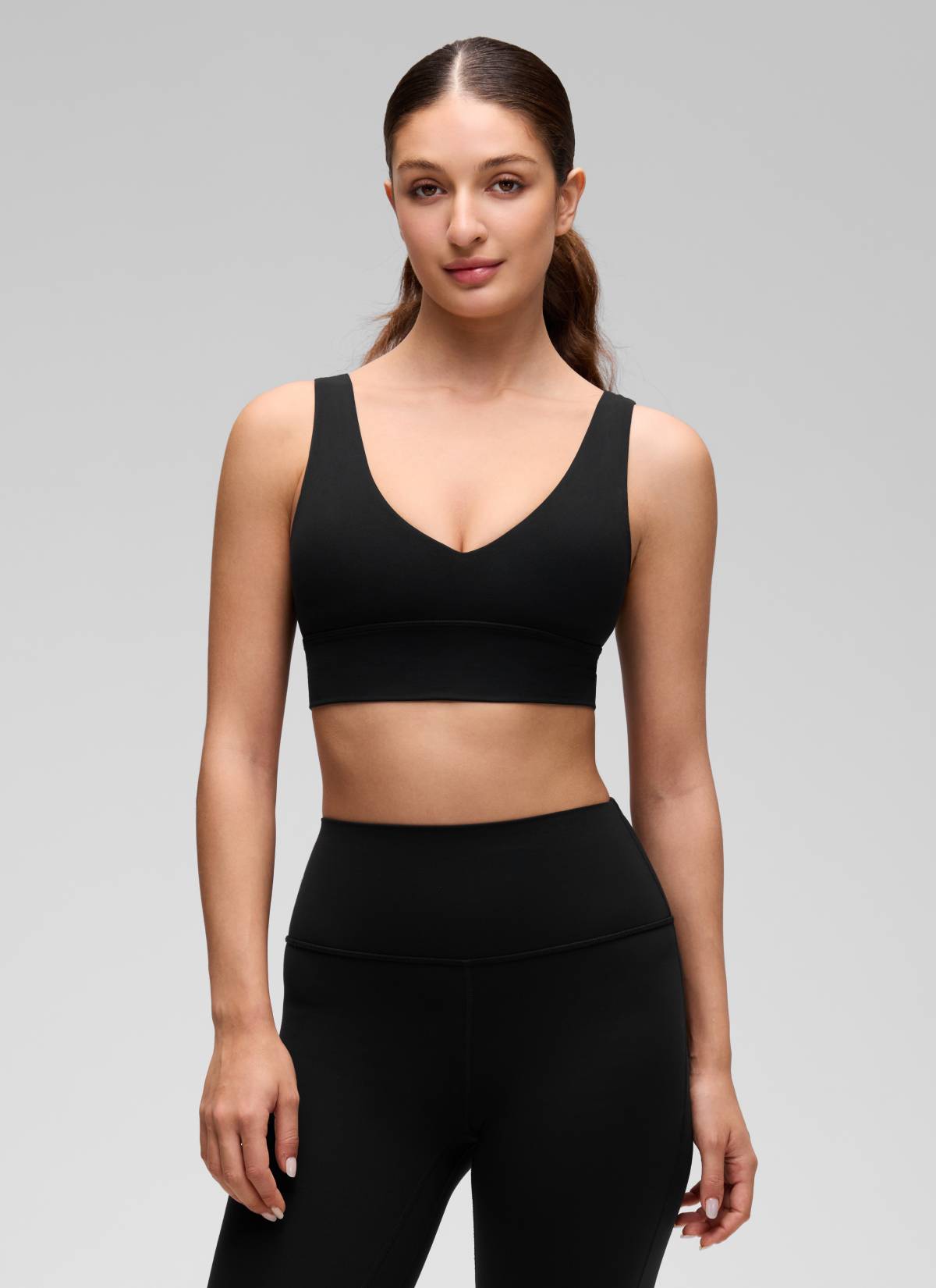 CRZ YOGA Butterluxe Sujetador Deportivo Largo con Cuello en V Profundo Negro