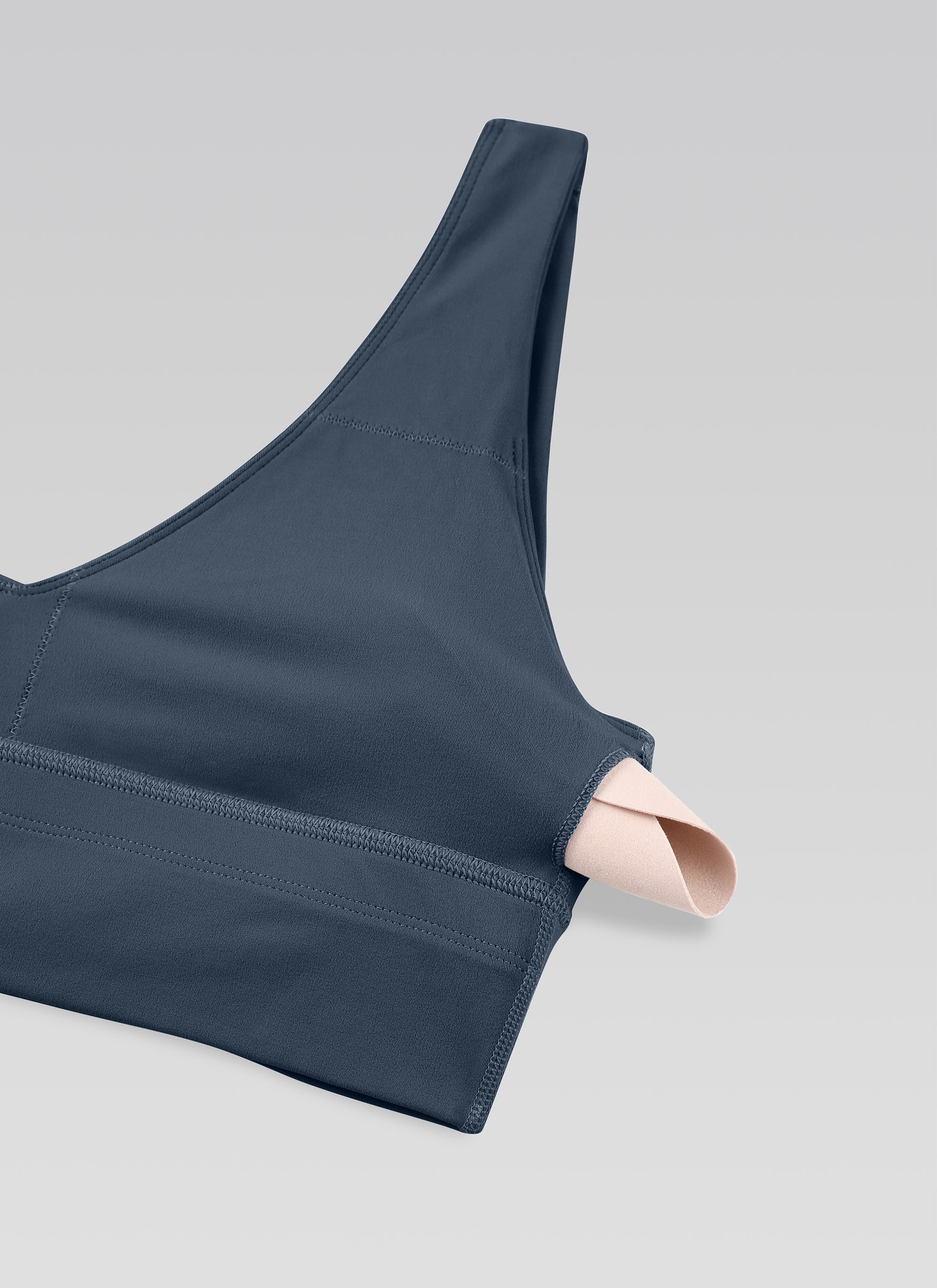 CRZ YOGA Butterluxe Sujetador Deportivo Largo con Cuello en V Profundo Stelindigo