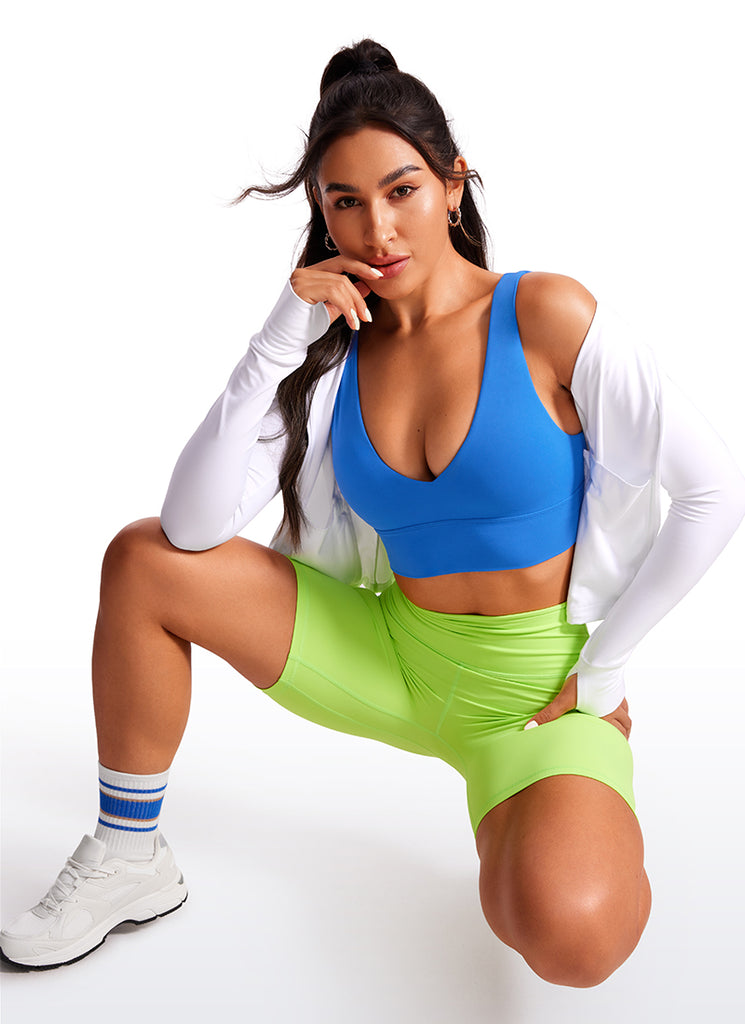 CRZ YOGA Butterluxe Sujetador Deportivo Largo con Cuello en V Profundo Salvia gris