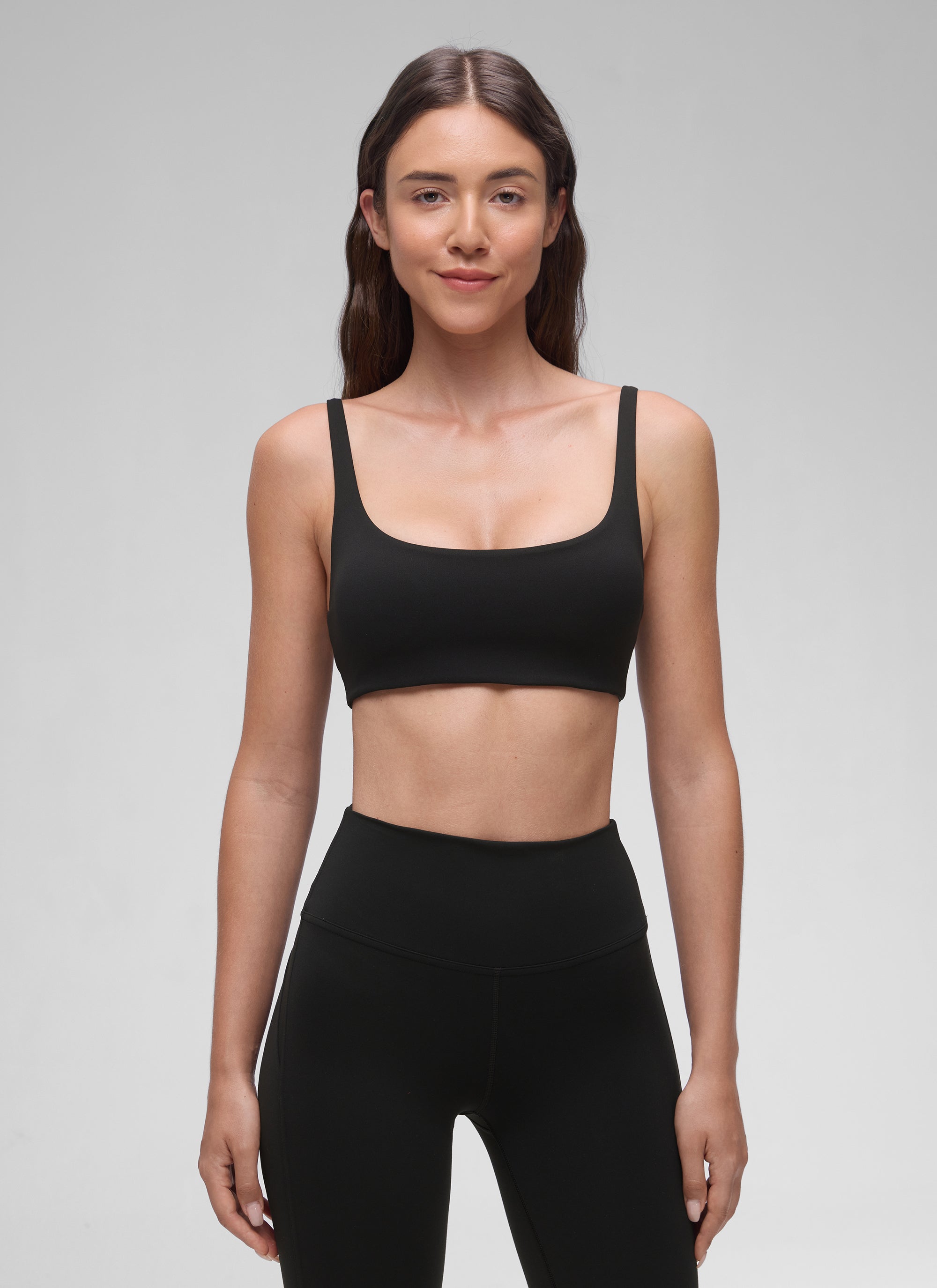 CRZ YOGA Butterluxe Sujetador Mini con Acolchado y Escote Cuadrado Negro