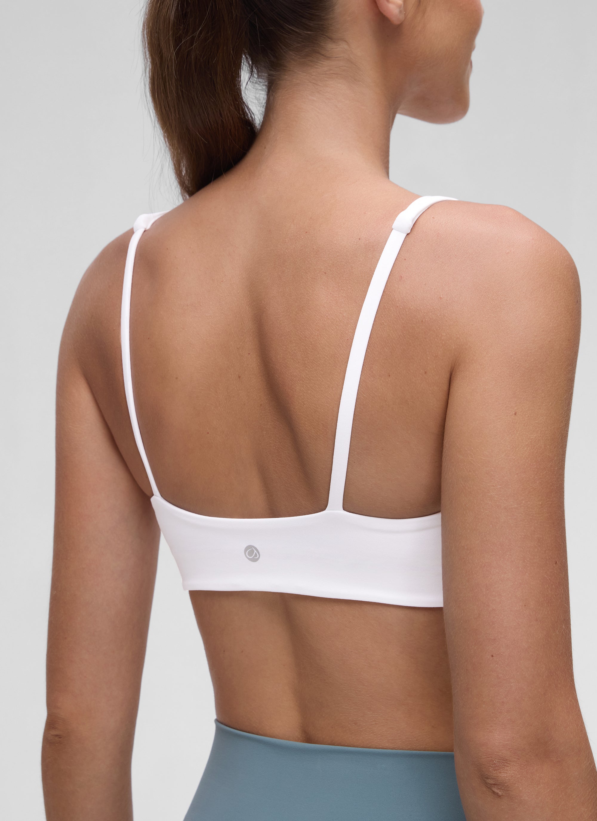 CRZ YOGA Butterluxe Sujetador Mini con Acolchado y Escote Cuadrado blanco