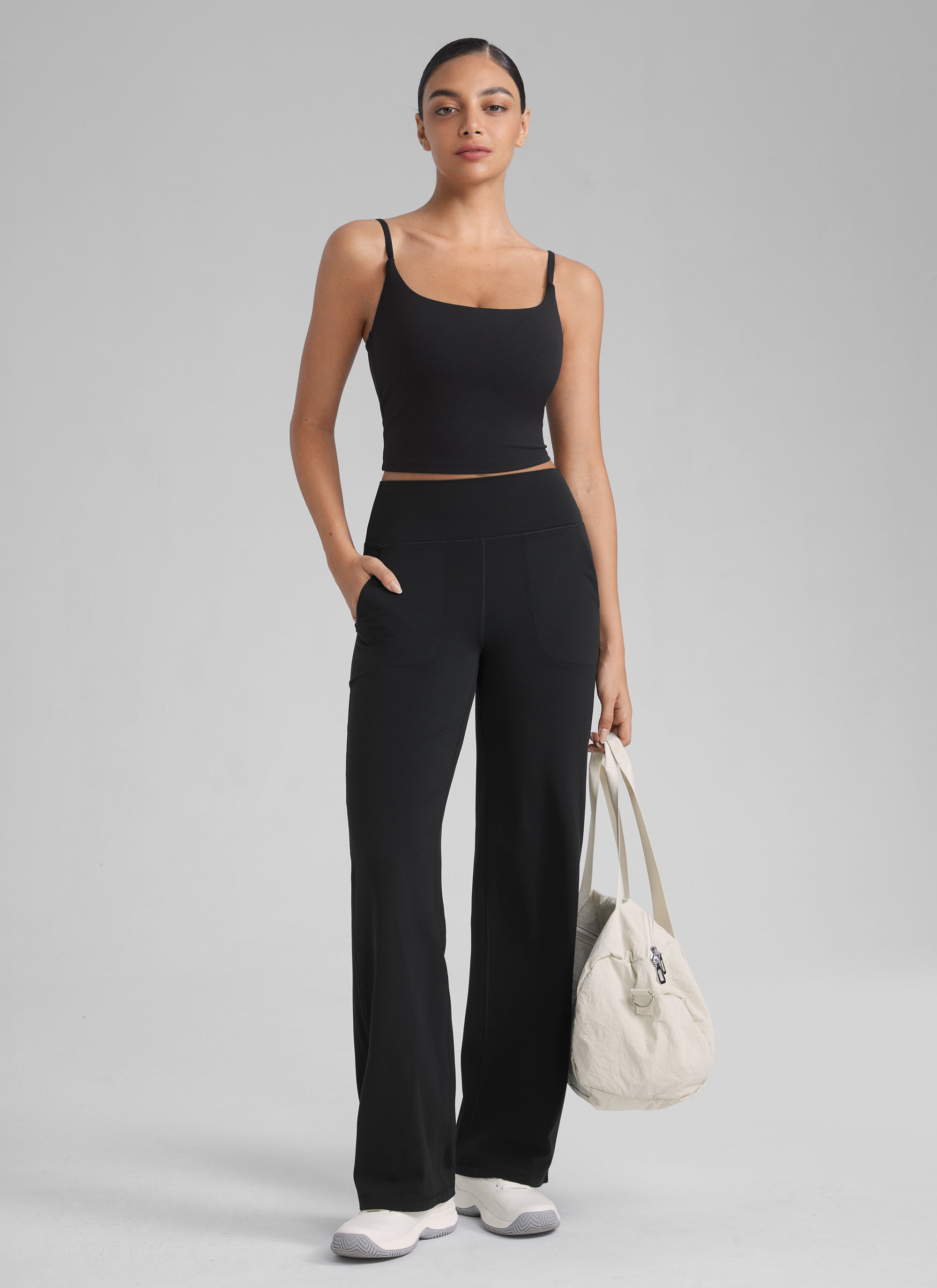 CRZ YOGA Butterlift Sujetador Deportivo con Escote Redondo y U Espalda para Mujer Negro