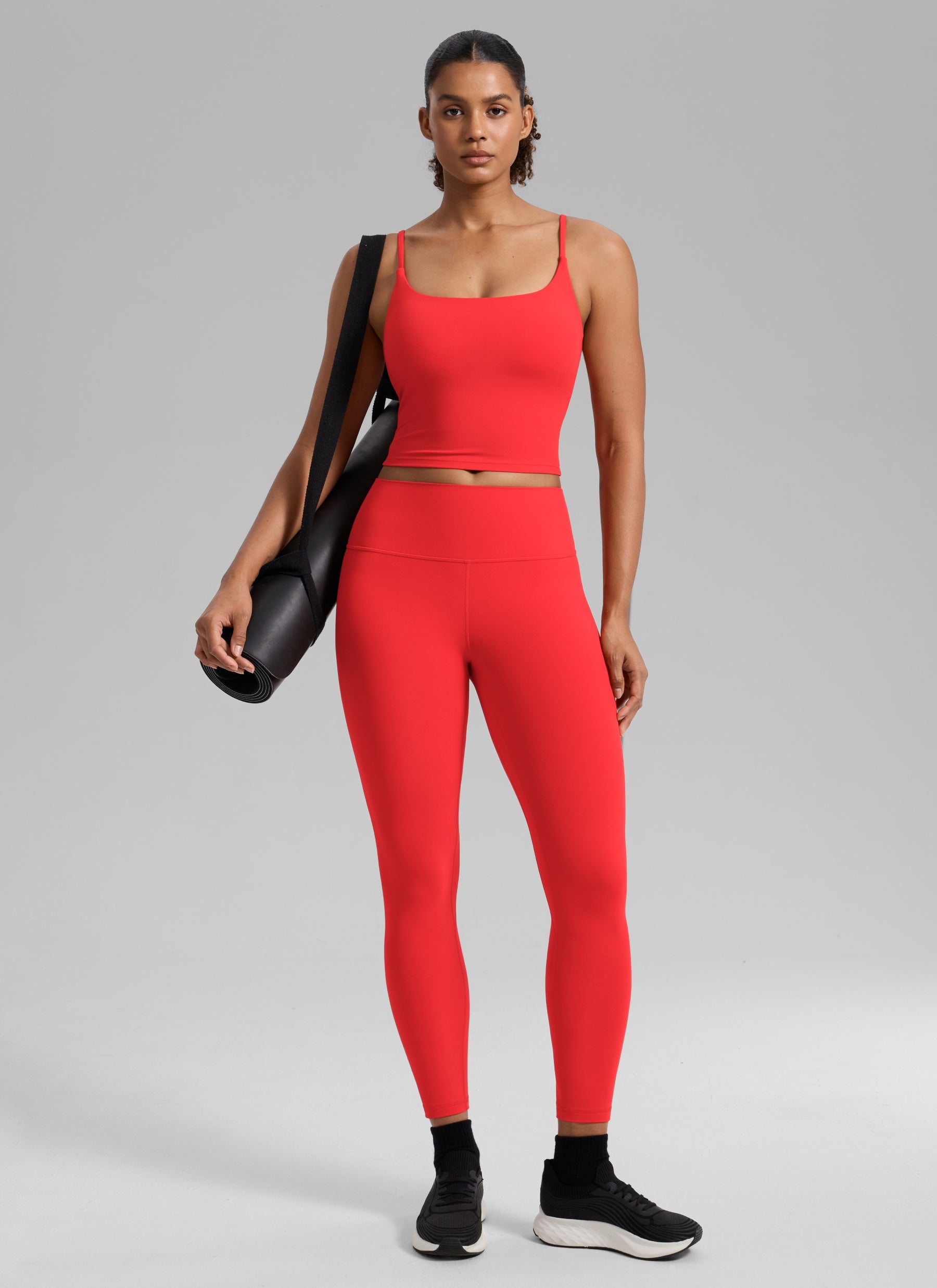 CRZ YOGA Butterlift Sujetador Deportivo con Escote Redondo y U Espalda para Mujer Rojo Profundo