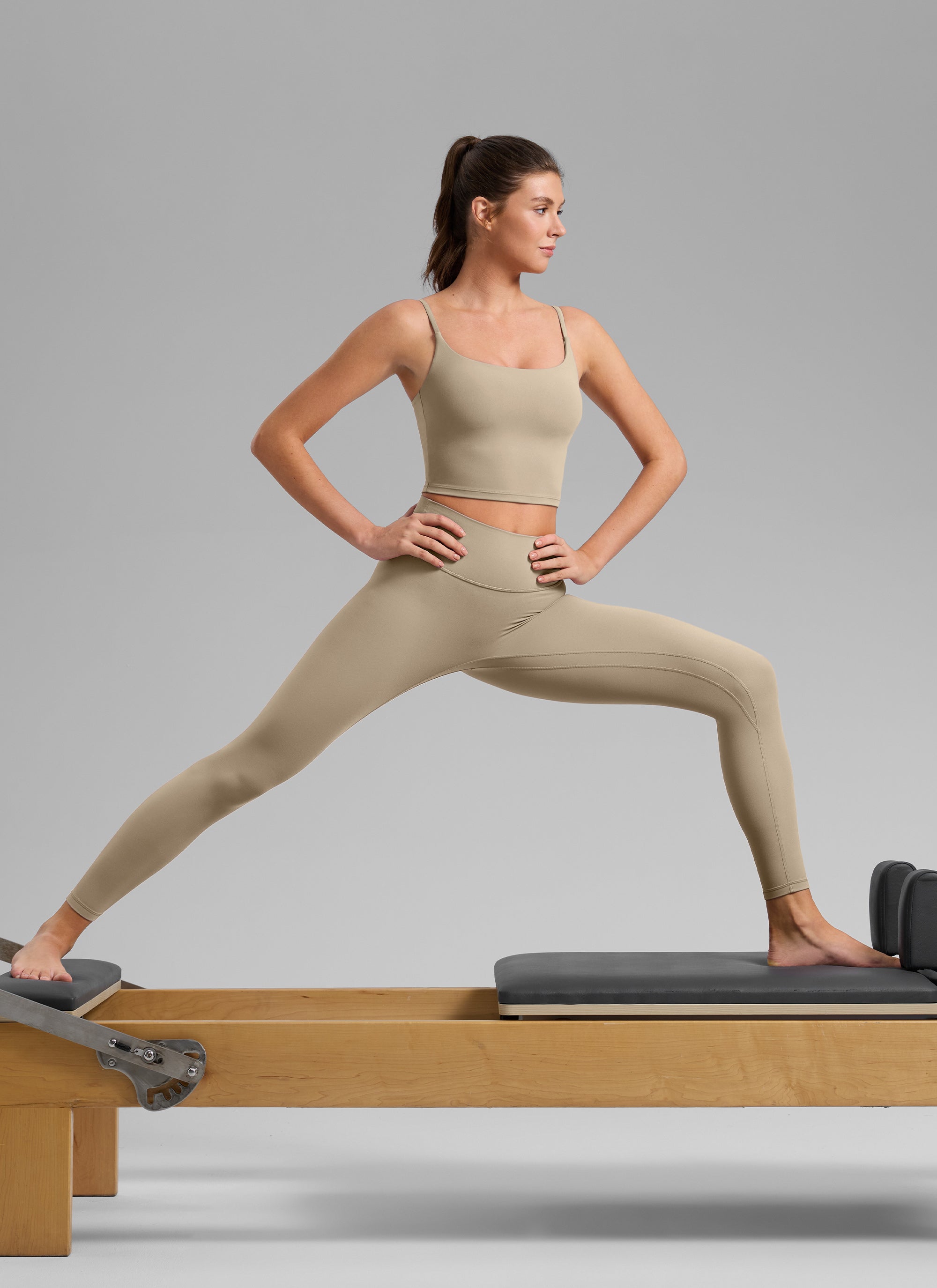 CRZ YOGA Butterlift Sujetador Deportivo con Escote Redondo y U Espalda para Mujer Roble