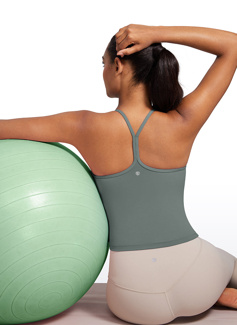 CRZ YOGA Mujer Top de Yoga Butterluxe Halter Cuello Alto Espalda en Y Salvia gris