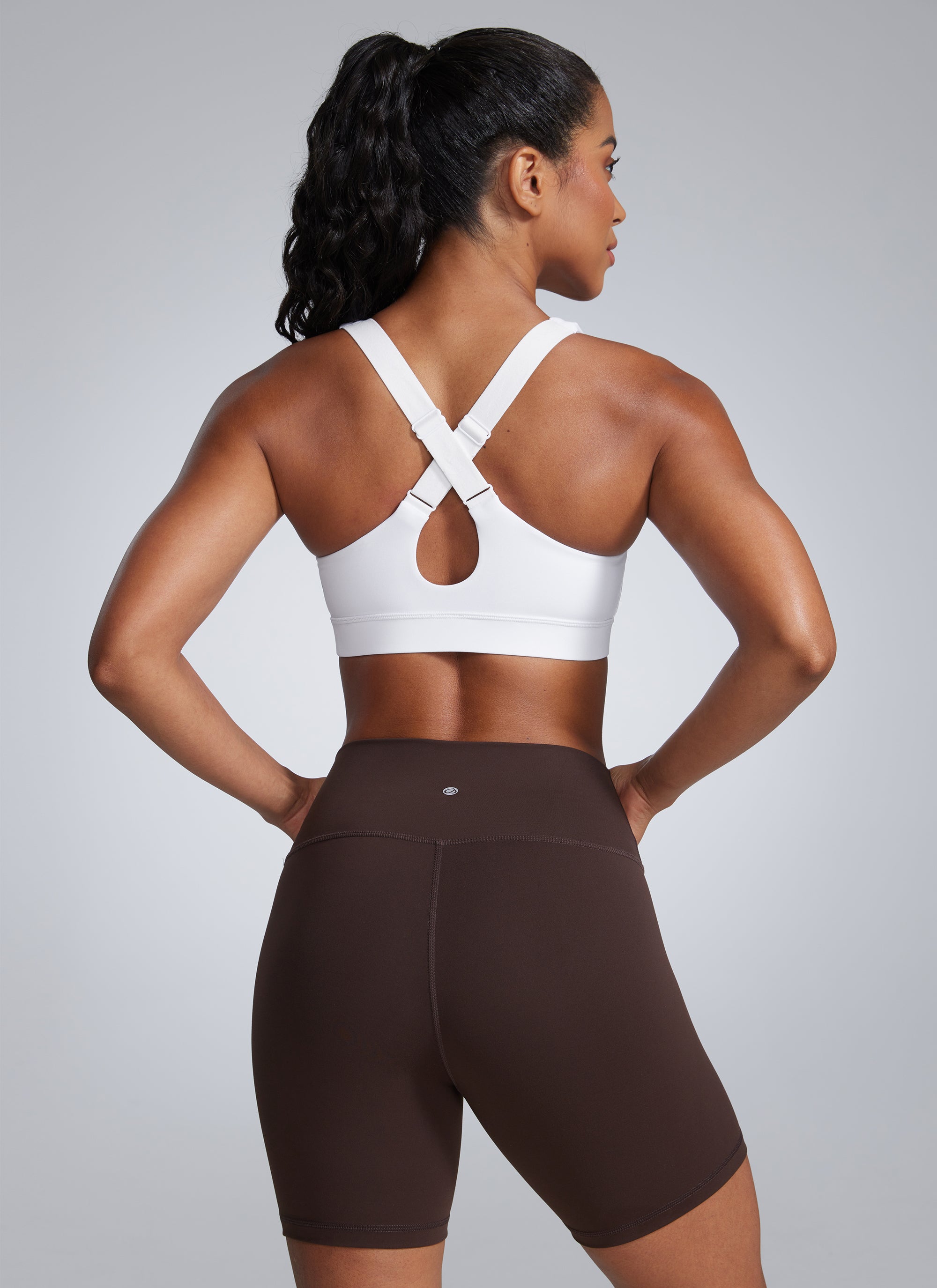 CRZ YOGA Butterbreeze Sujetador Deportivo con Escote en V y Tirantes Ajustables para Mujer blanco