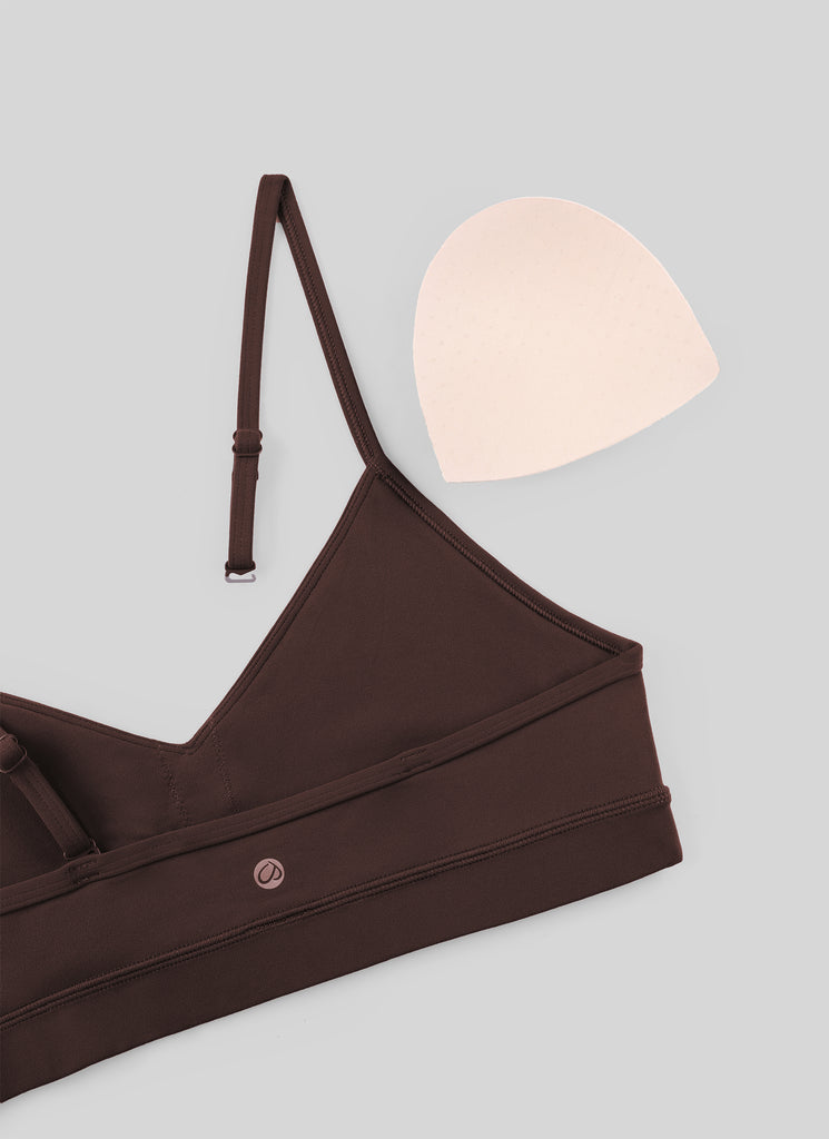 CRZ YOGA Butterluxe Sujetador con Cuello en V y Tirantes Espagueti para Mujer Marrón Fudge Caliente