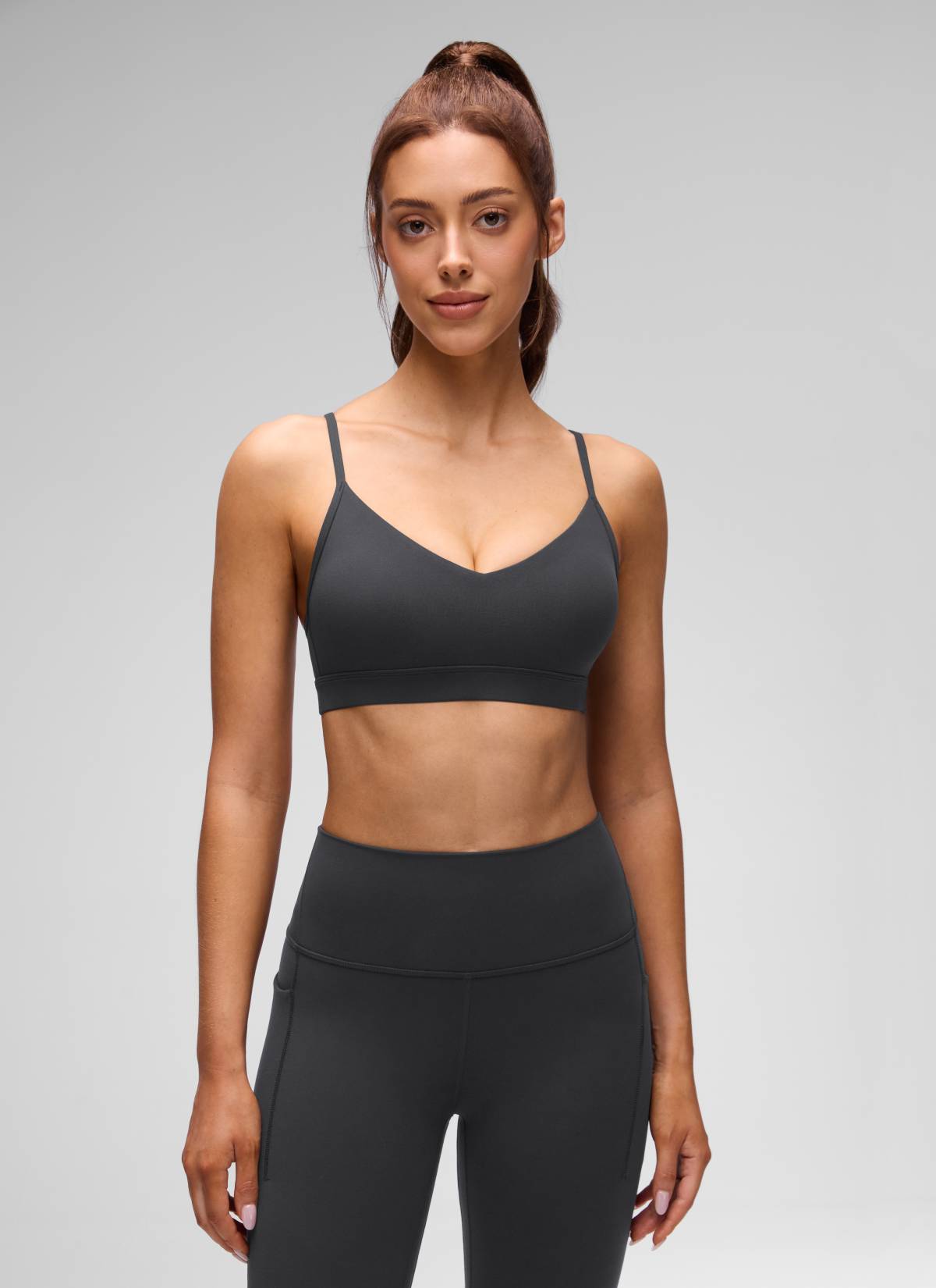 CRZ YOGA Butterluxe Sujetador con Cuello en V y Tirantes Espagueti para Mujer Gris misterioso