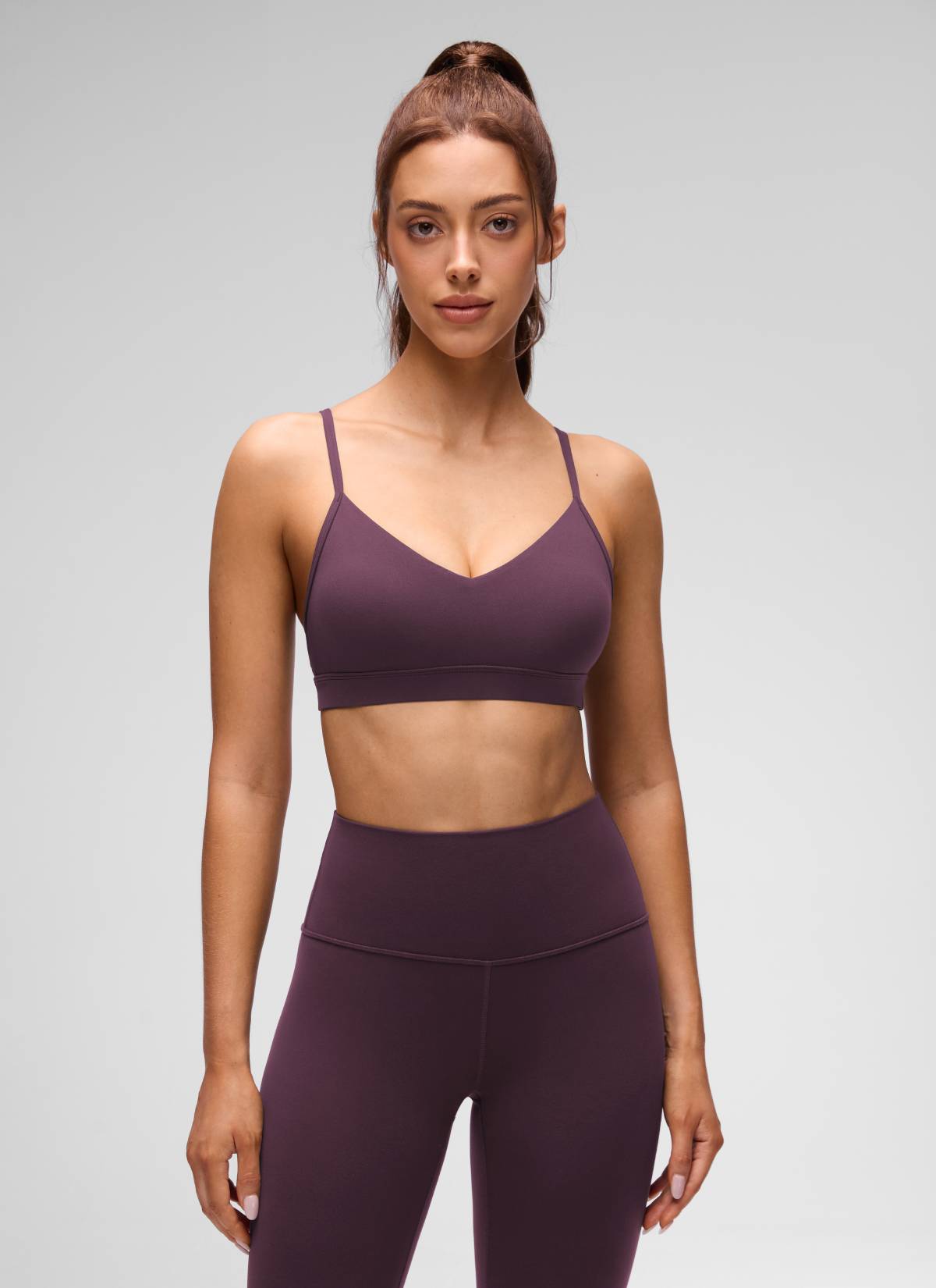 CRZ YOGA Butterluxe Sujetador con Cuello en V y Tirantes Espagueti para Mujer Uva Cardo Morado