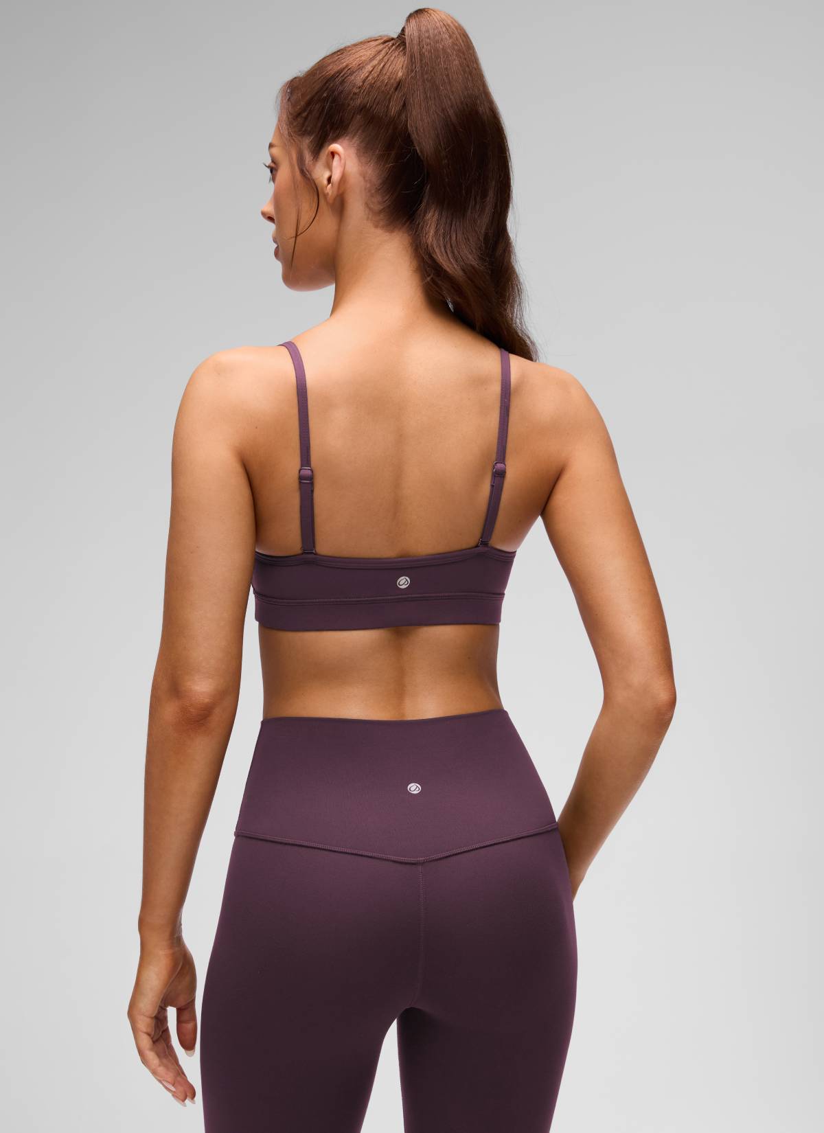 CRZ YOGA Butterluxe Sujetador con Cuello en V y Tirantes Espagueti para Mujer Uva Cardo Morado