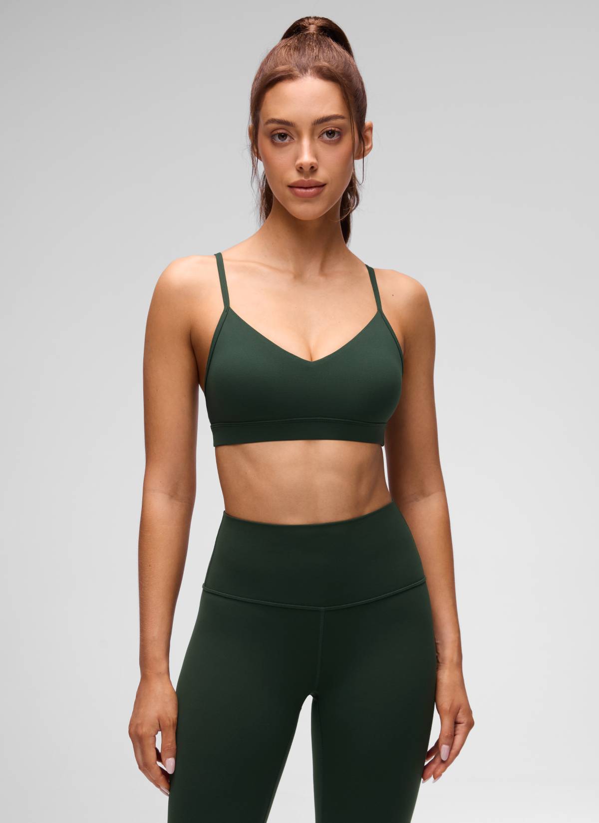 CRZ YOGA Butterluxe Sujetador con Cuello en V y Tirantes Espagueti para Mujer Leyenda Verde