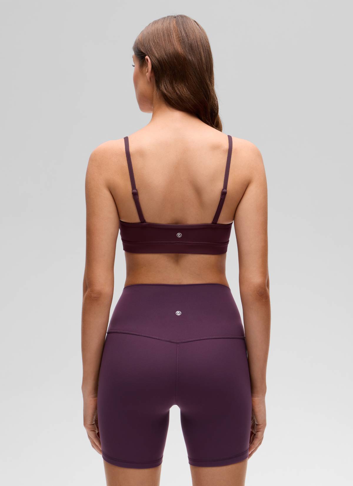 CRZ YOGA Butterluxe Sujetador con Cuello en V y Tirantes Espagueti para Mujer Ciruela madura