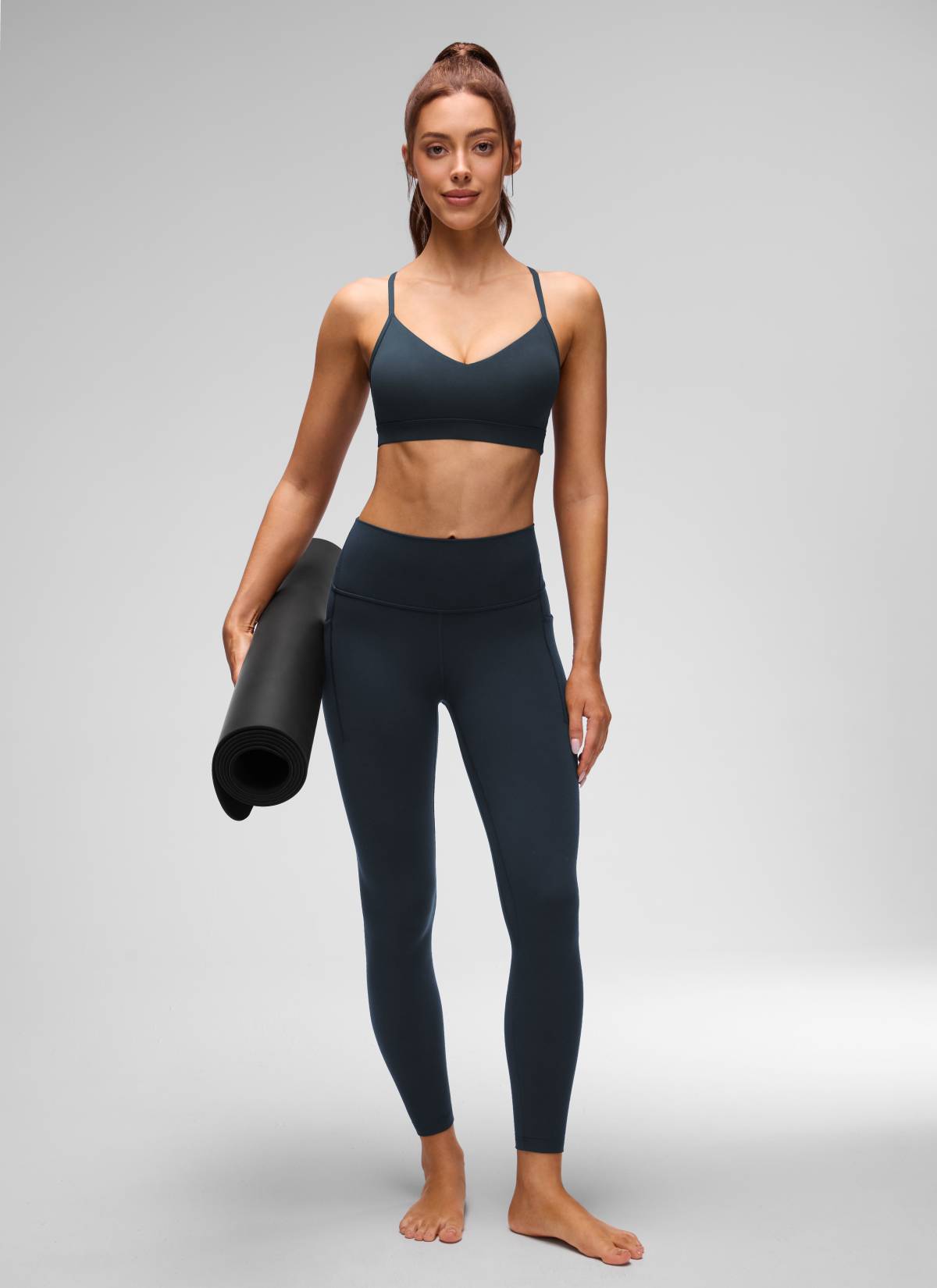 CRZ YOGA Butterluxe Sujetador con Cuello en V y Tirantes Espagueti para Mujer True Navy