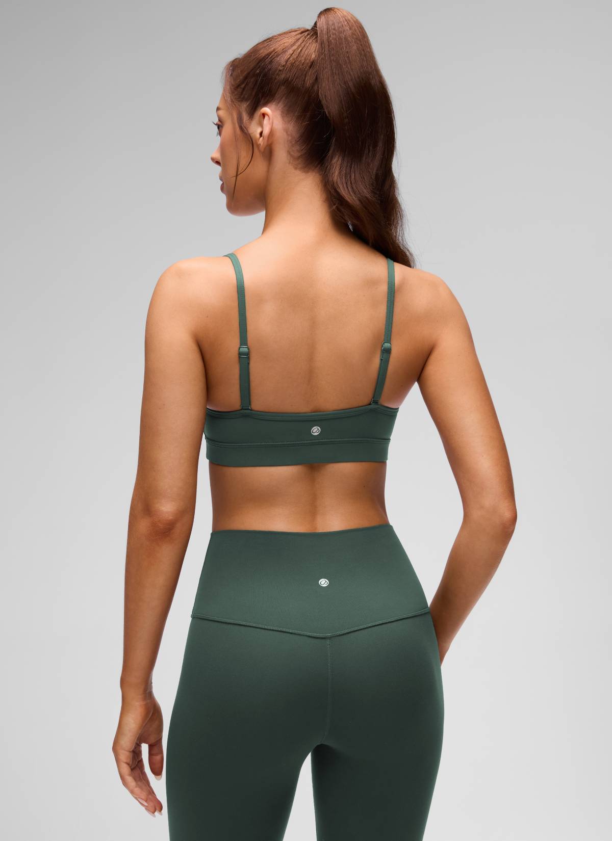 CRZ YOGA Butterluxe Sujetador con Cuello en V y Tirantes Espagueti para Mujer Verde Bosque Oscuro