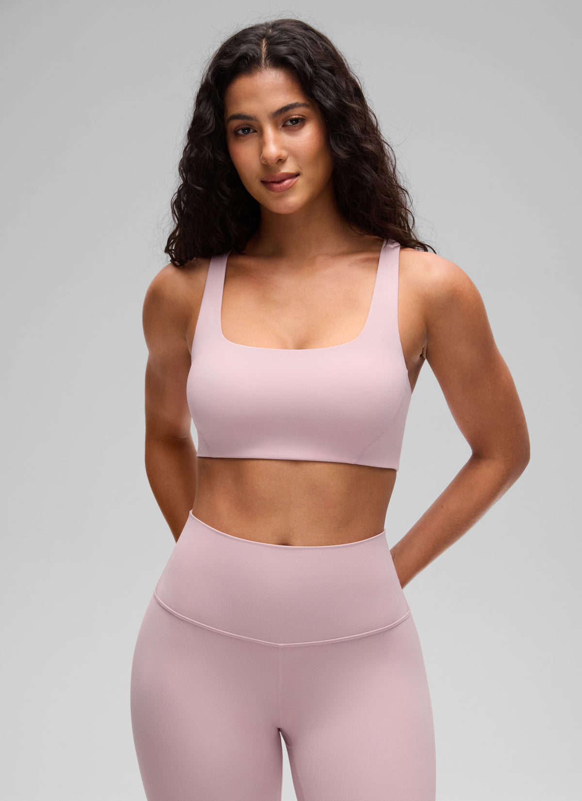 CRZ YOGA Butterlift Sujetador Deportivo con Escote Cuadrado y Doble Capa para Mujer Haze Rosa @model_info:C