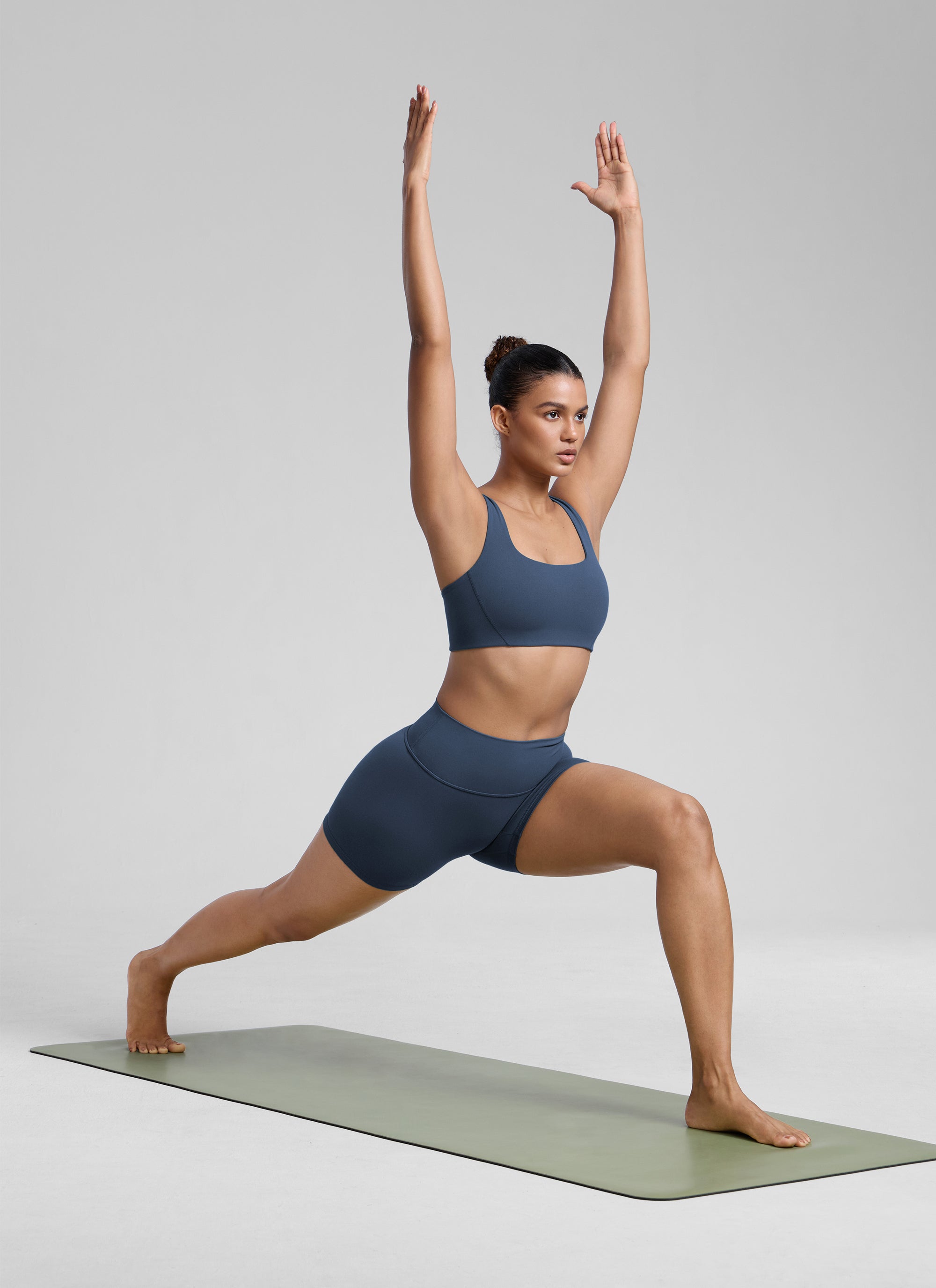 CRZ YOGA Butterlift Sujetador Deportivo con Escote Cuadrado y Doble Capa para Mujer Stelindigo @model_info:Barbara