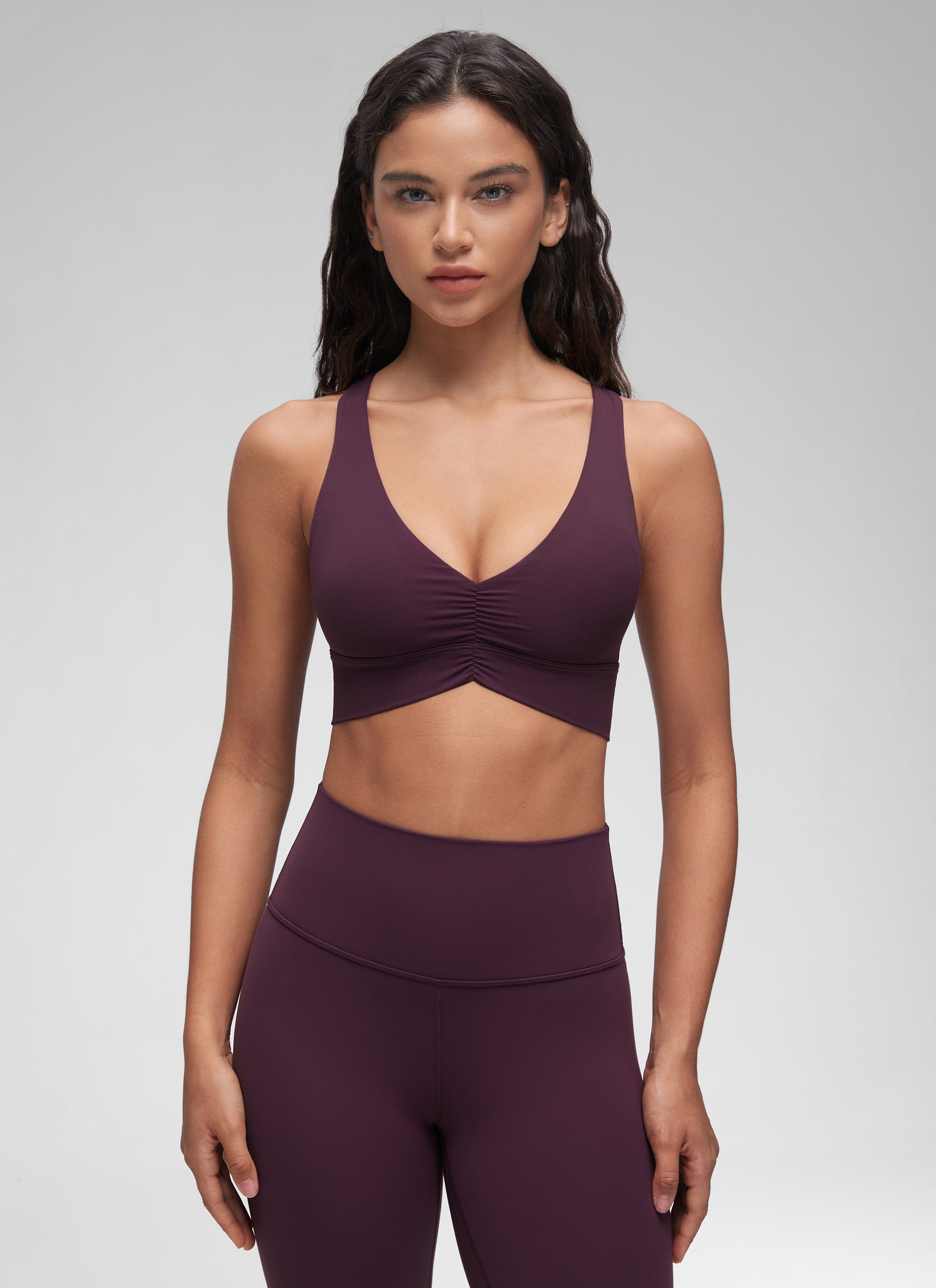 CRZ YOGA Mujer Sujetador Butterluxe Soporte Ligero con Detalle en V Deep Purple