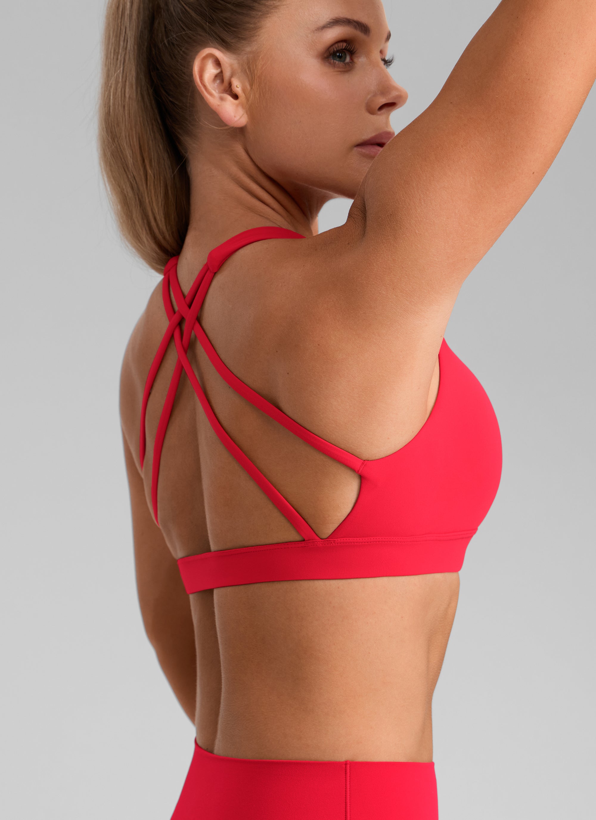 CRZ YOGA  Butterbreeze Sujetador Deportivo Acolchado con Cuello Cuadrado para Mujer Rojo Profundo