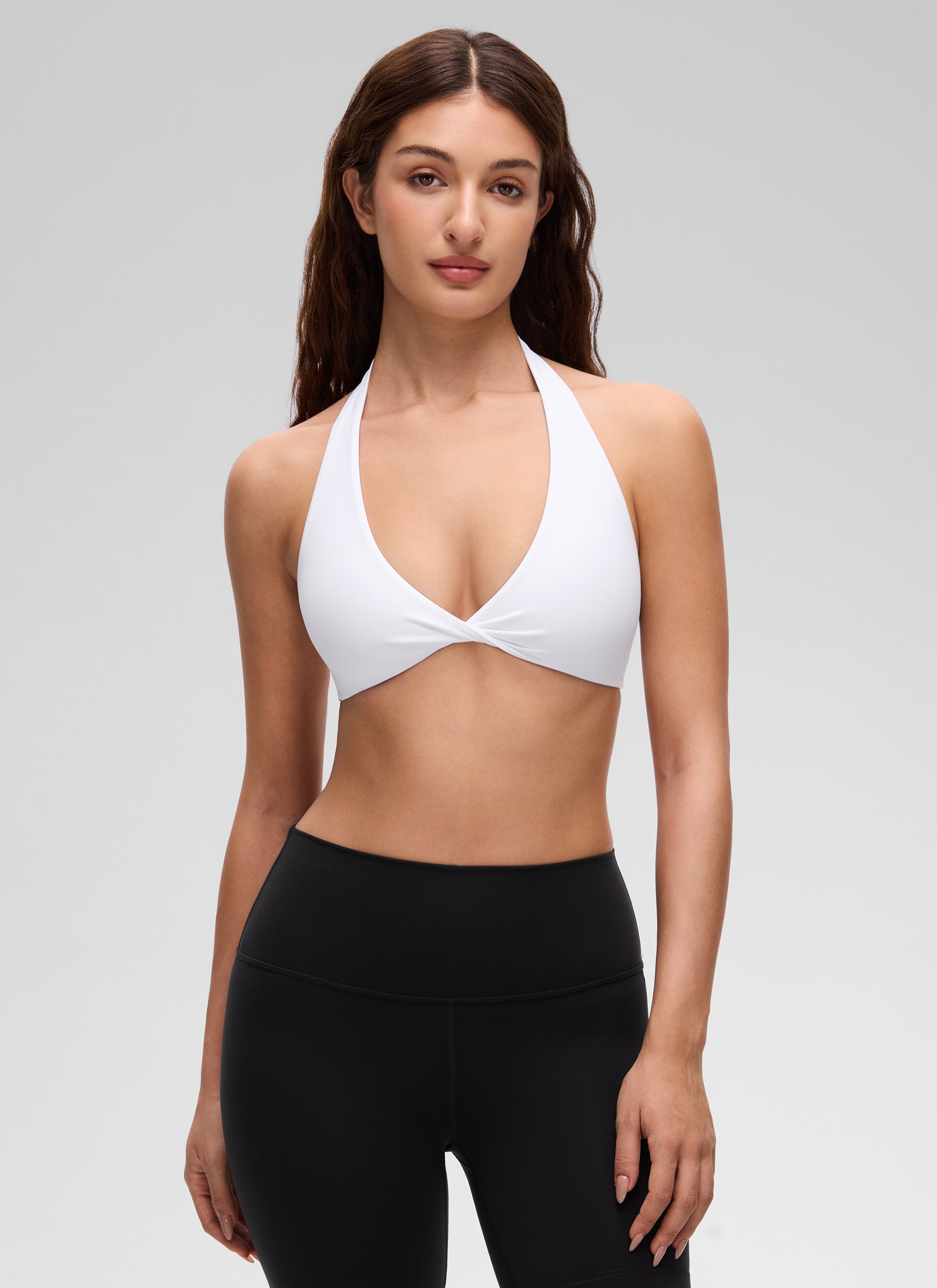 CRZ YOGA Sujetador de Yoga Butterluxe con Escote en V y Doble Capa blanco