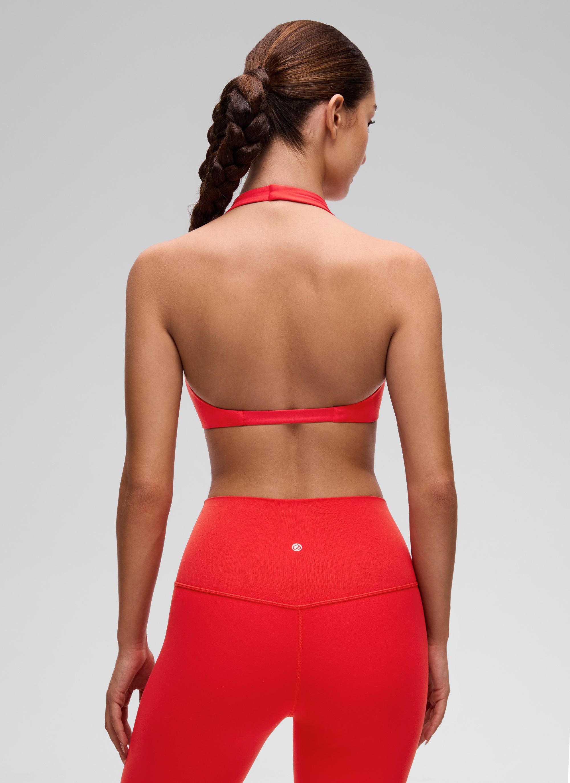 CRZ YOGA Sujetador de Yoga Butterluxe con Escote en V y Doble Capa Rojo Profundo