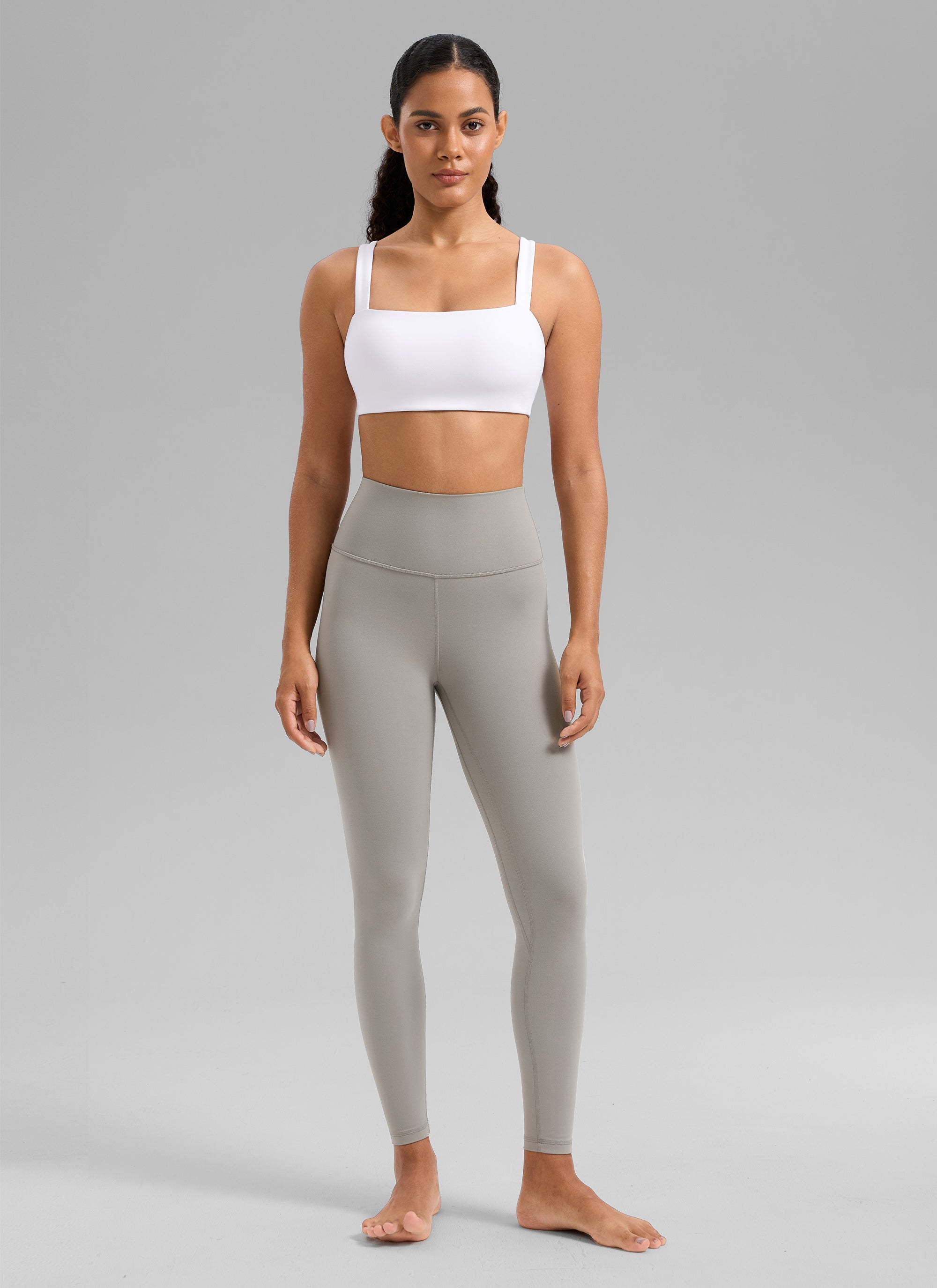 CRZ YOGA Women's Butterlift Sujetador Deportivo de Cuello Cuadrado blanco