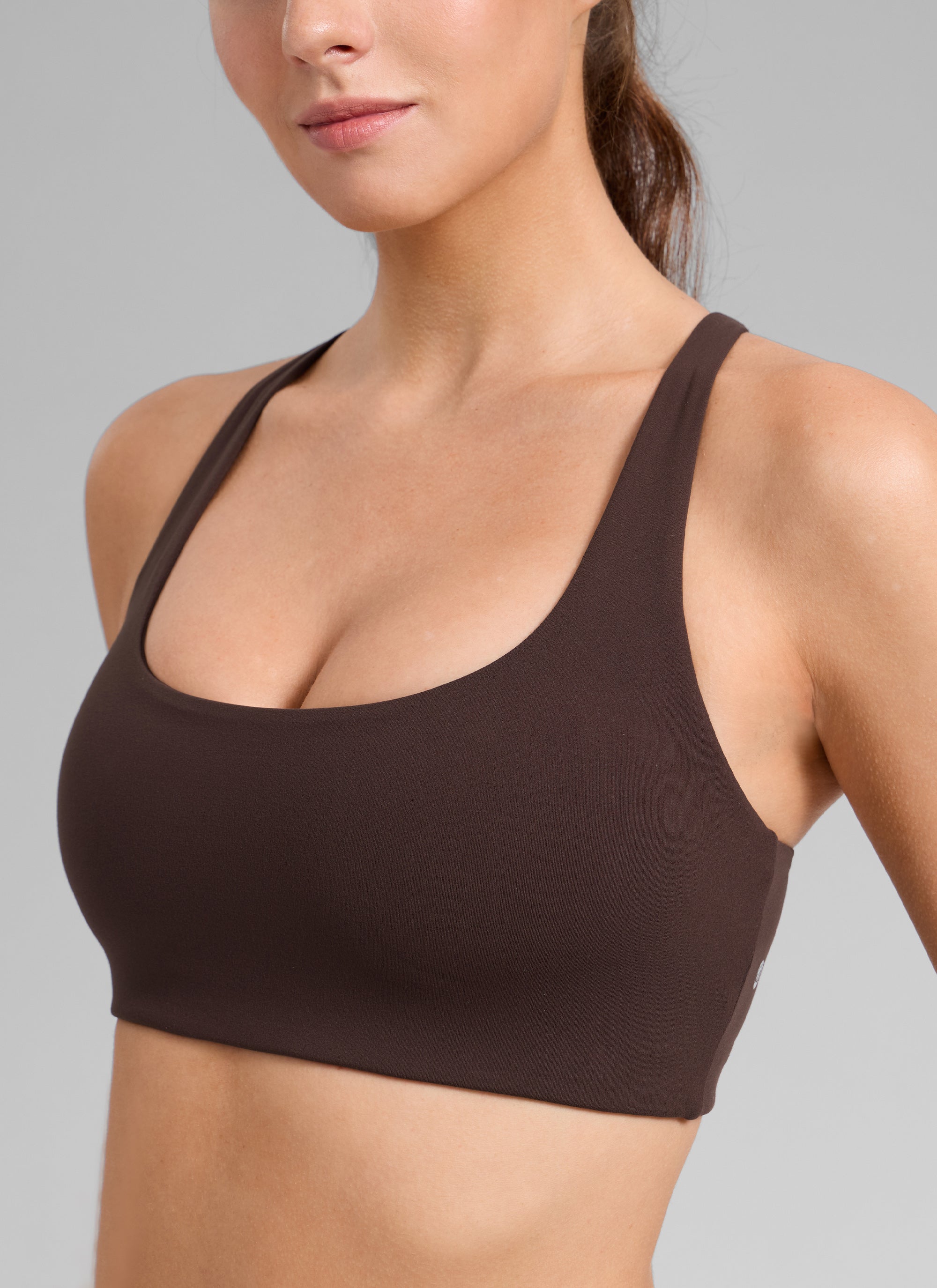 CRZ YOGA Sujetador Butterlift Cross Back con Bra Incorporado Marrón Fudge Caliente