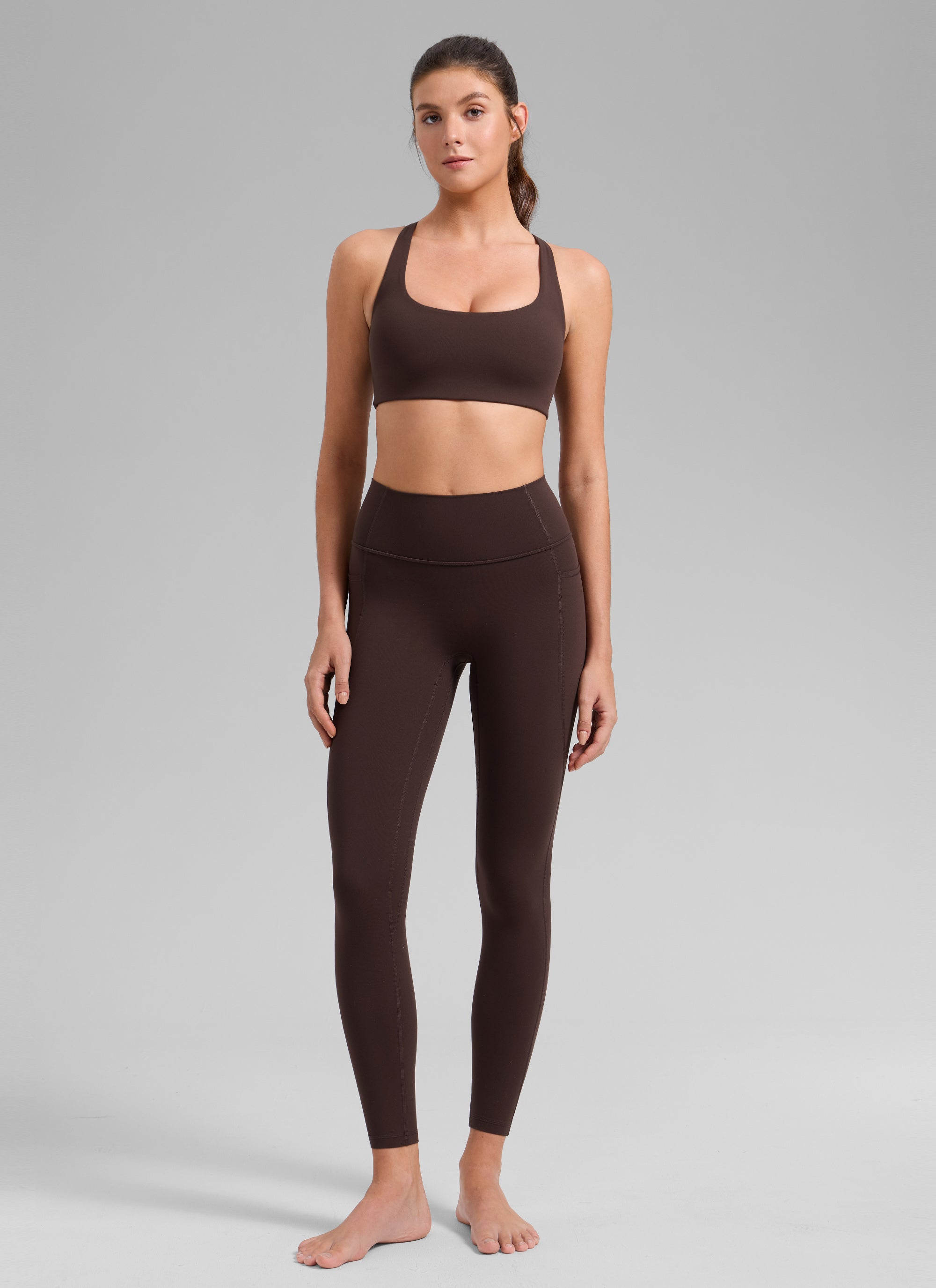 CRZ YOGA Sujetador Butterlift Cross Back con Bra Incorporado Marrón Fudge Caliente